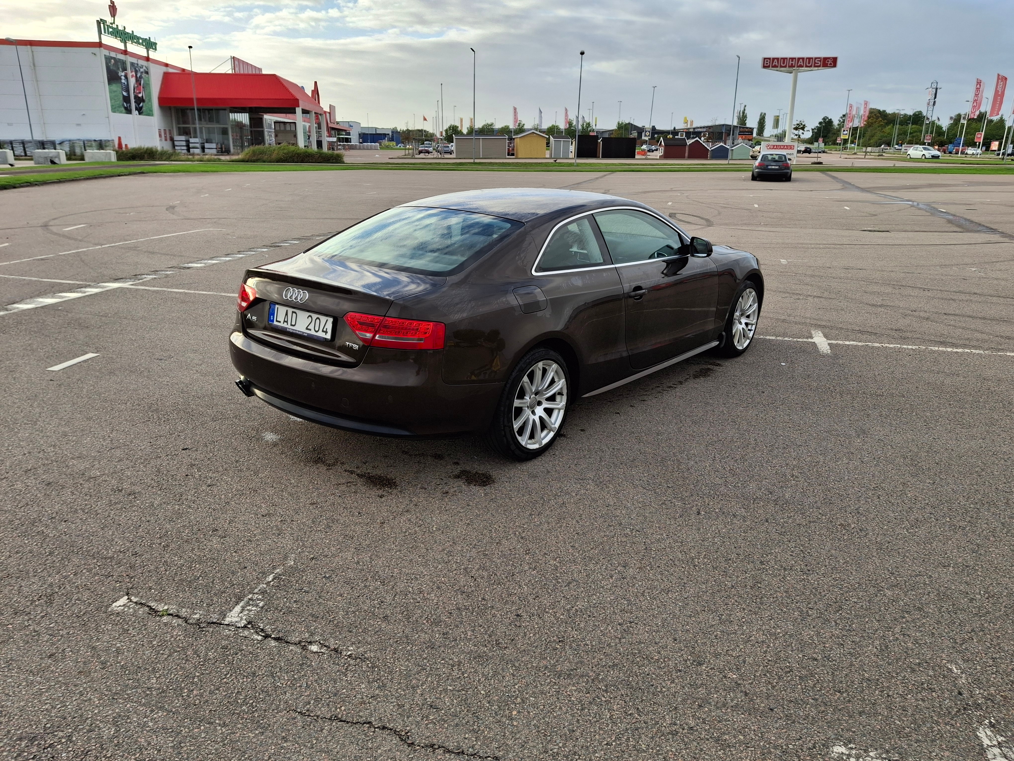 Audi A5 Coupé 2.0 TFSI Manuell 2011, bild 6/10