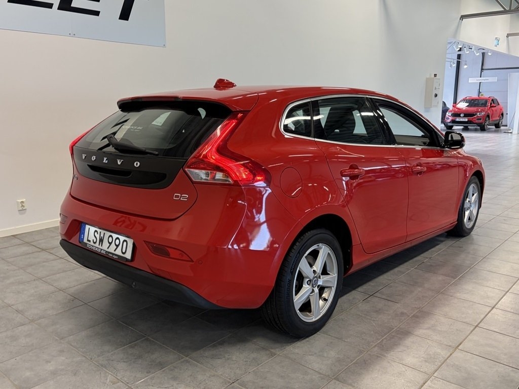 Volvo V40 D2 115hk Momentum 2015, bild 4/10