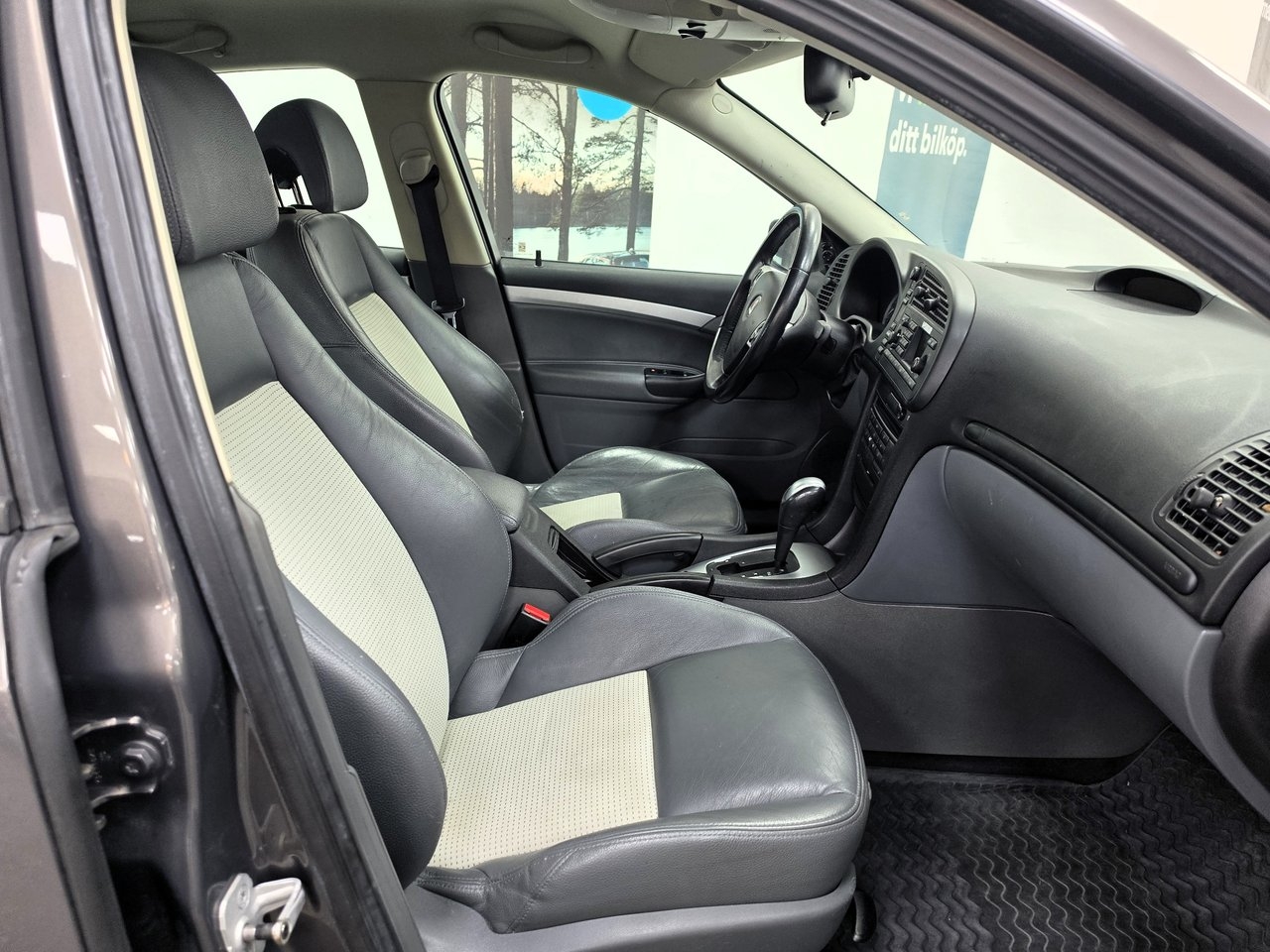 Saab 9-3 2005, kuva 6/10