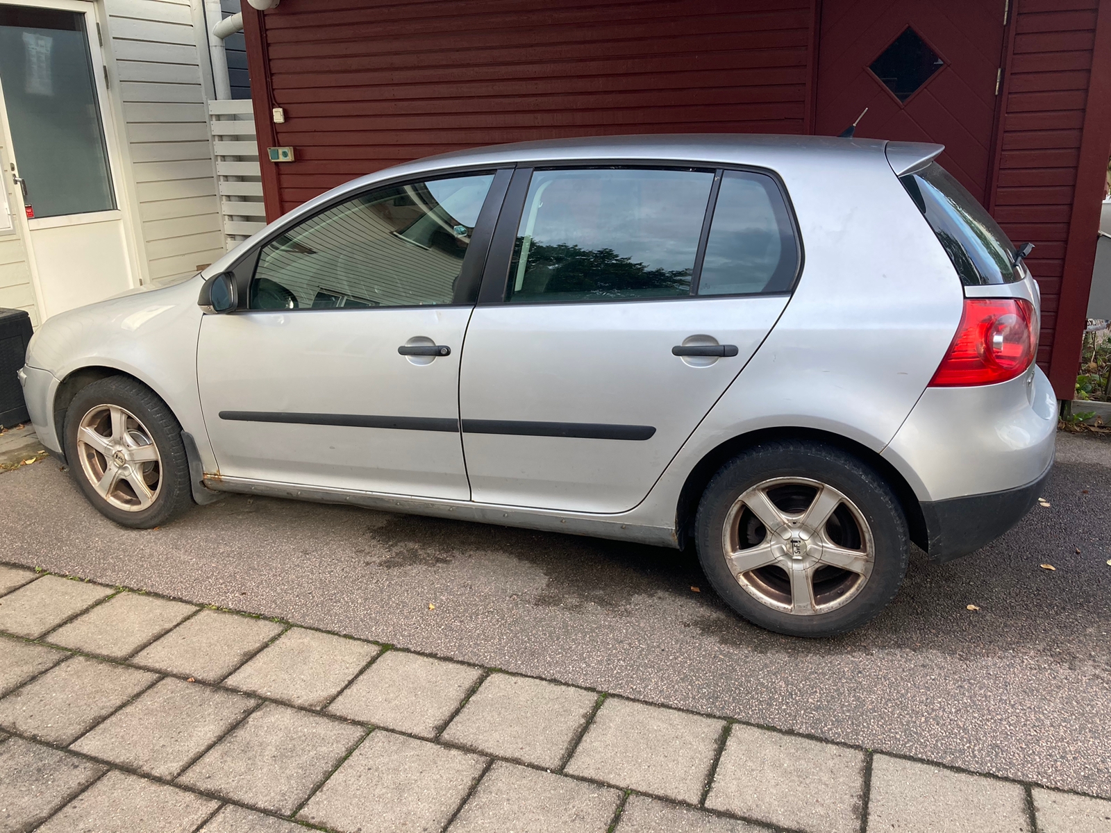 Volkswagen Golf V 5-dörrar 1.6 Manuell 2007, kuva 4/5