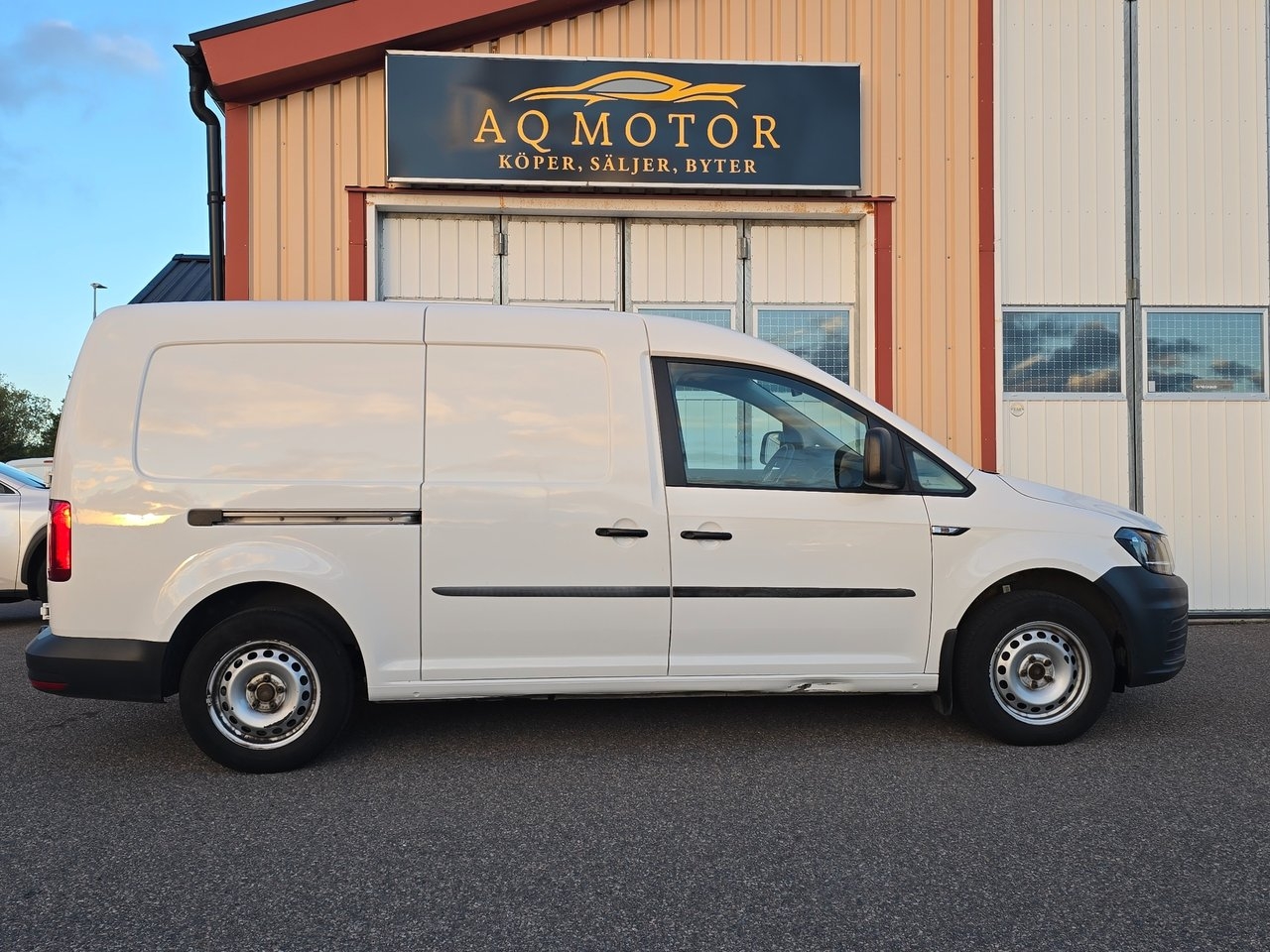 Volkswagen Caddy Maxi 2019, bild 4/10