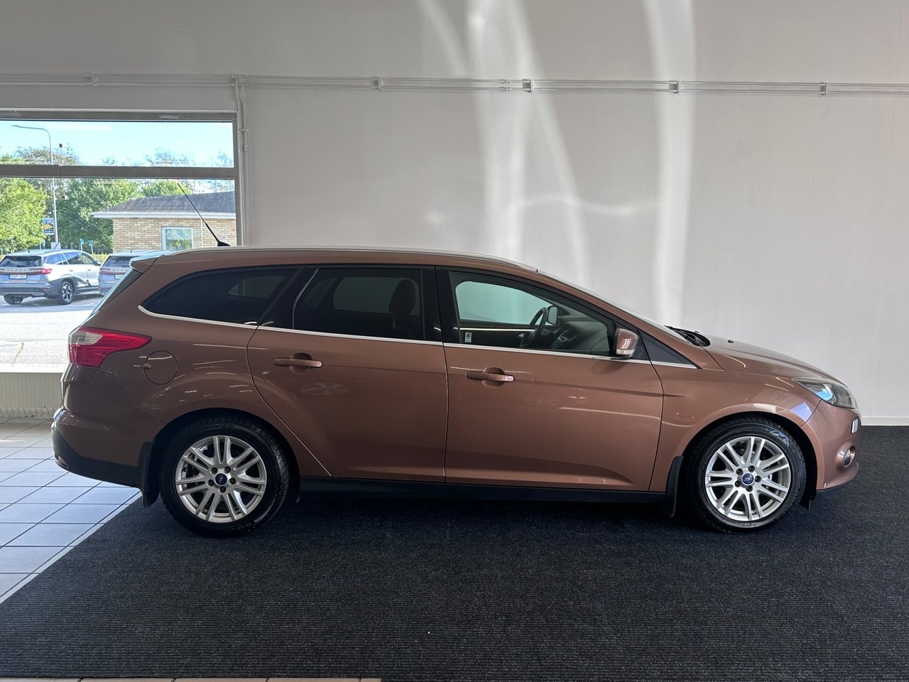 Ford Focus 2012, bild 6/10