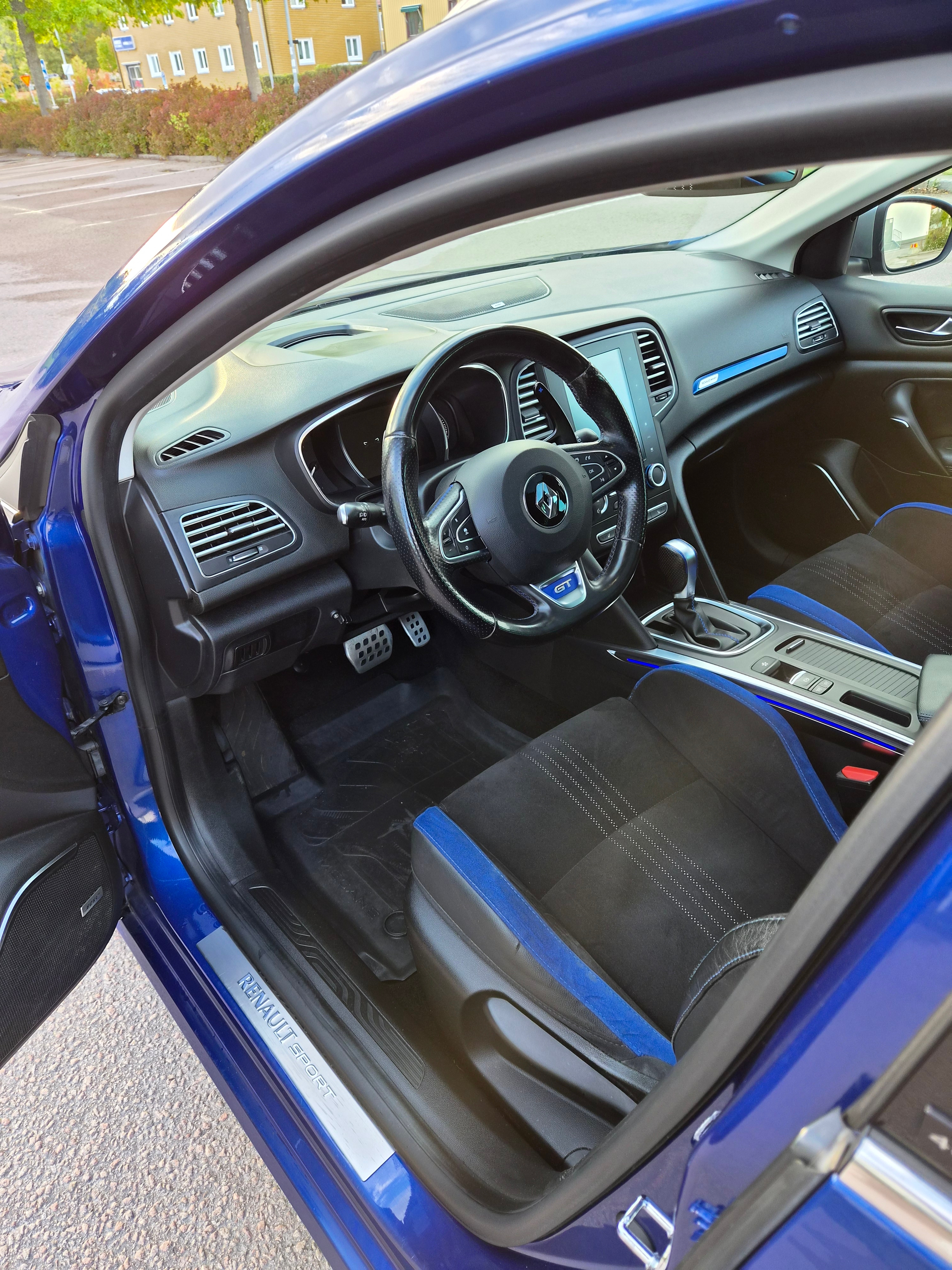 Renault Megane 2018, photo 5/7