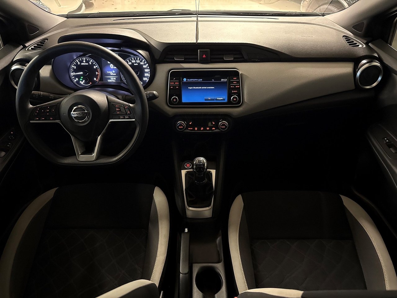 Nissan Micra 2018, bild 7/10