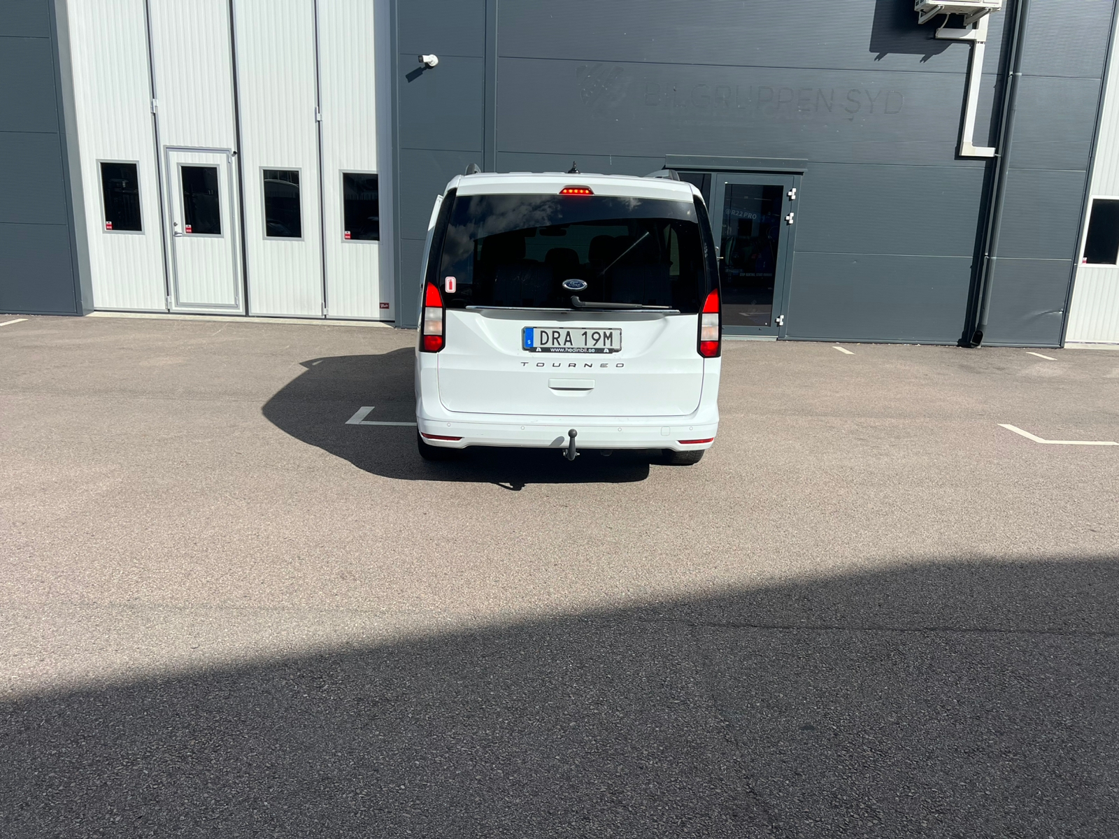Ford Grand Tourneo Connect 2023, kuva 3/8