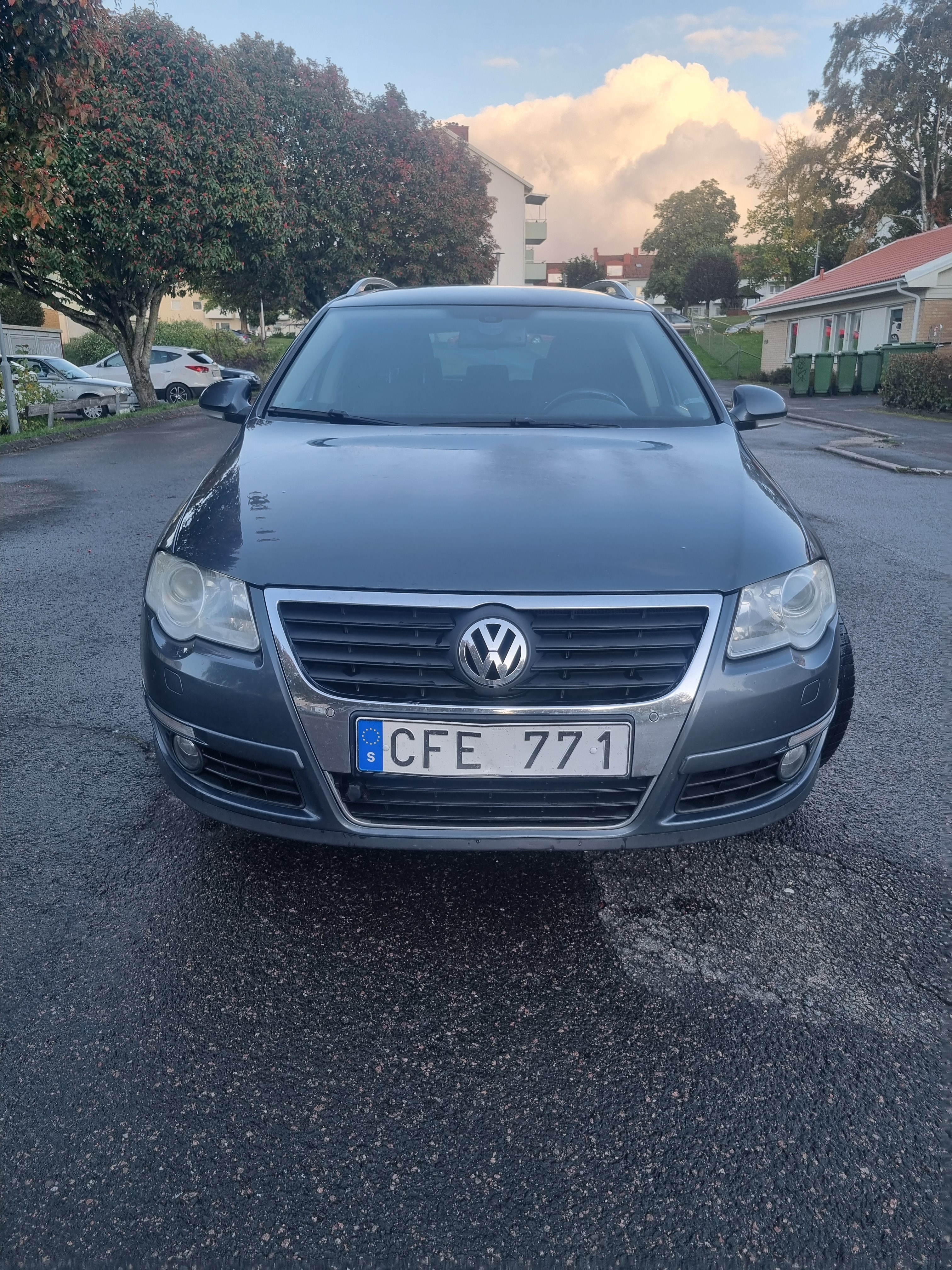 Volkswagen Passat 2010, bild 5/5