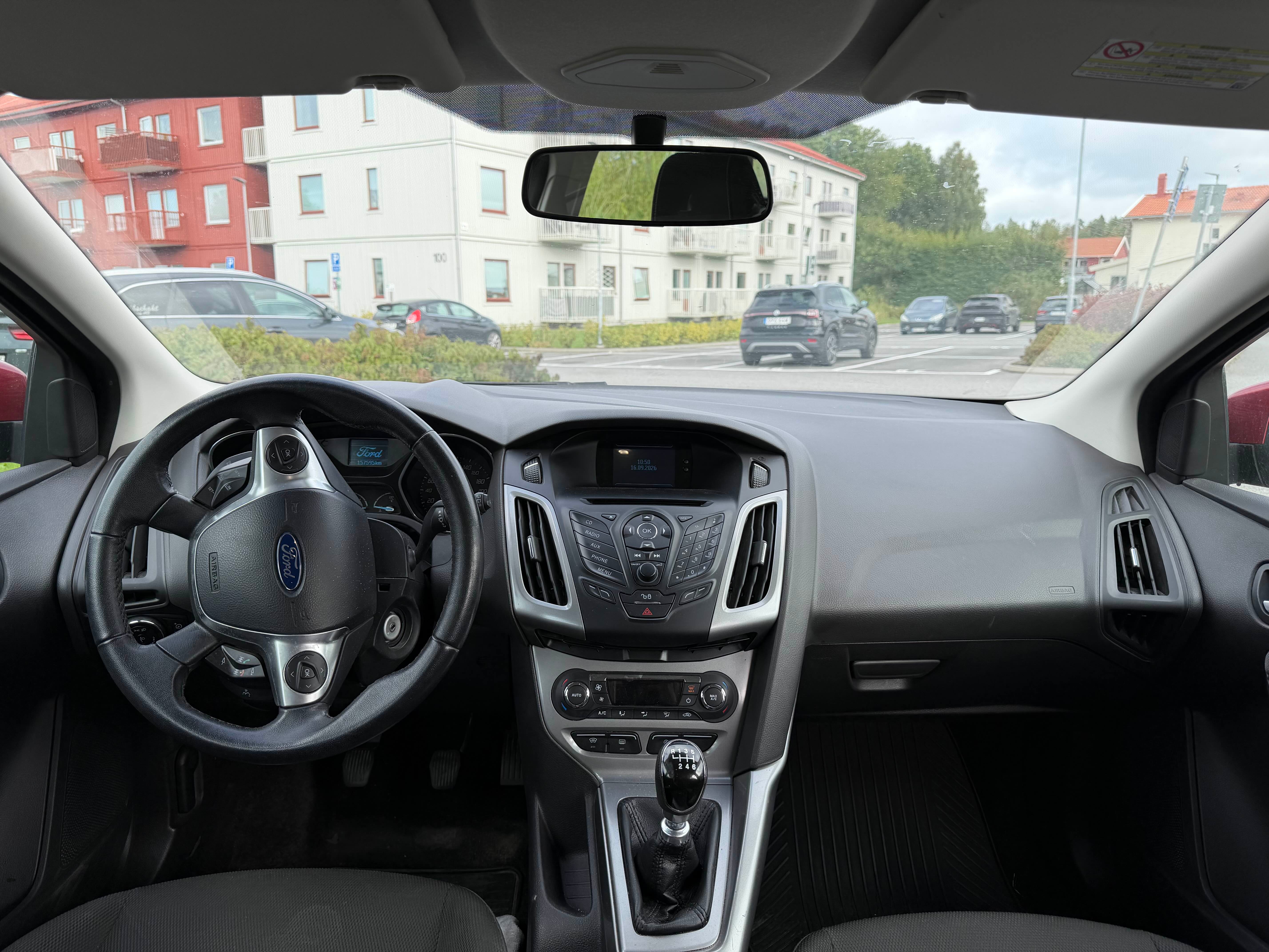 Ford Focus 1.6 TDCi Manuell 2011, bild 3/10