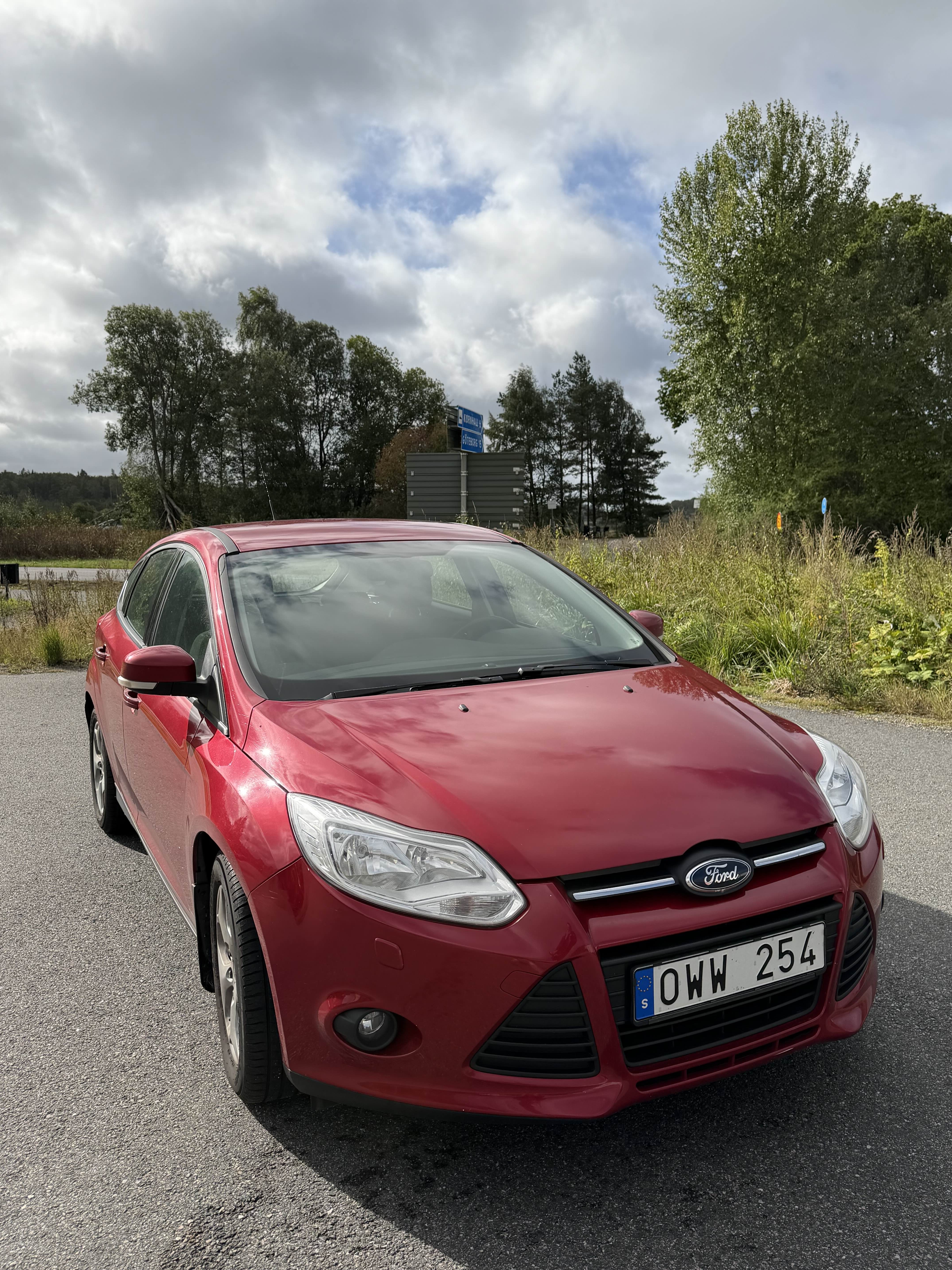 Ford Focus 1.6 TDCi Manuell 2011, bild 2/10