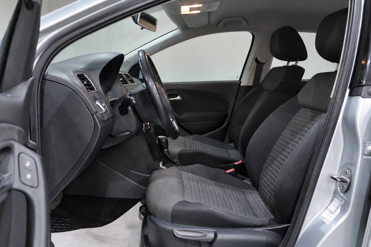 Volkswagen Polo 2012, bild 5/10