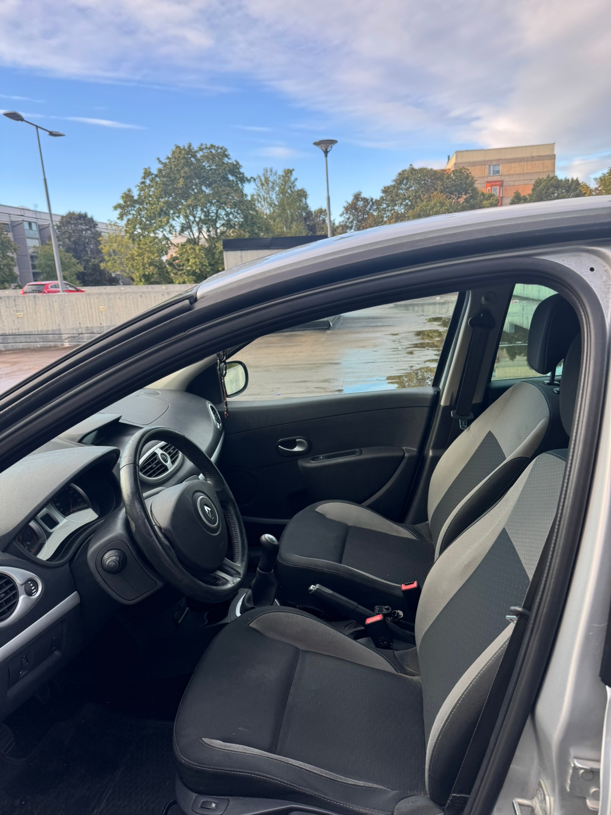 Renault Clio 2011, bild 6/10