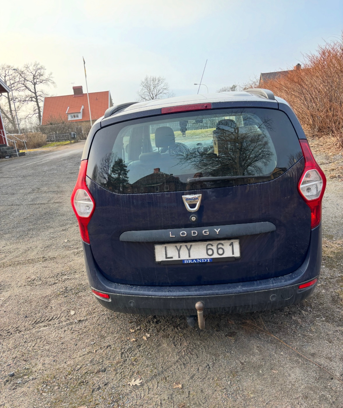 Dacia Lodgy 1.5 dCi Manuell 2013, bild 2/3