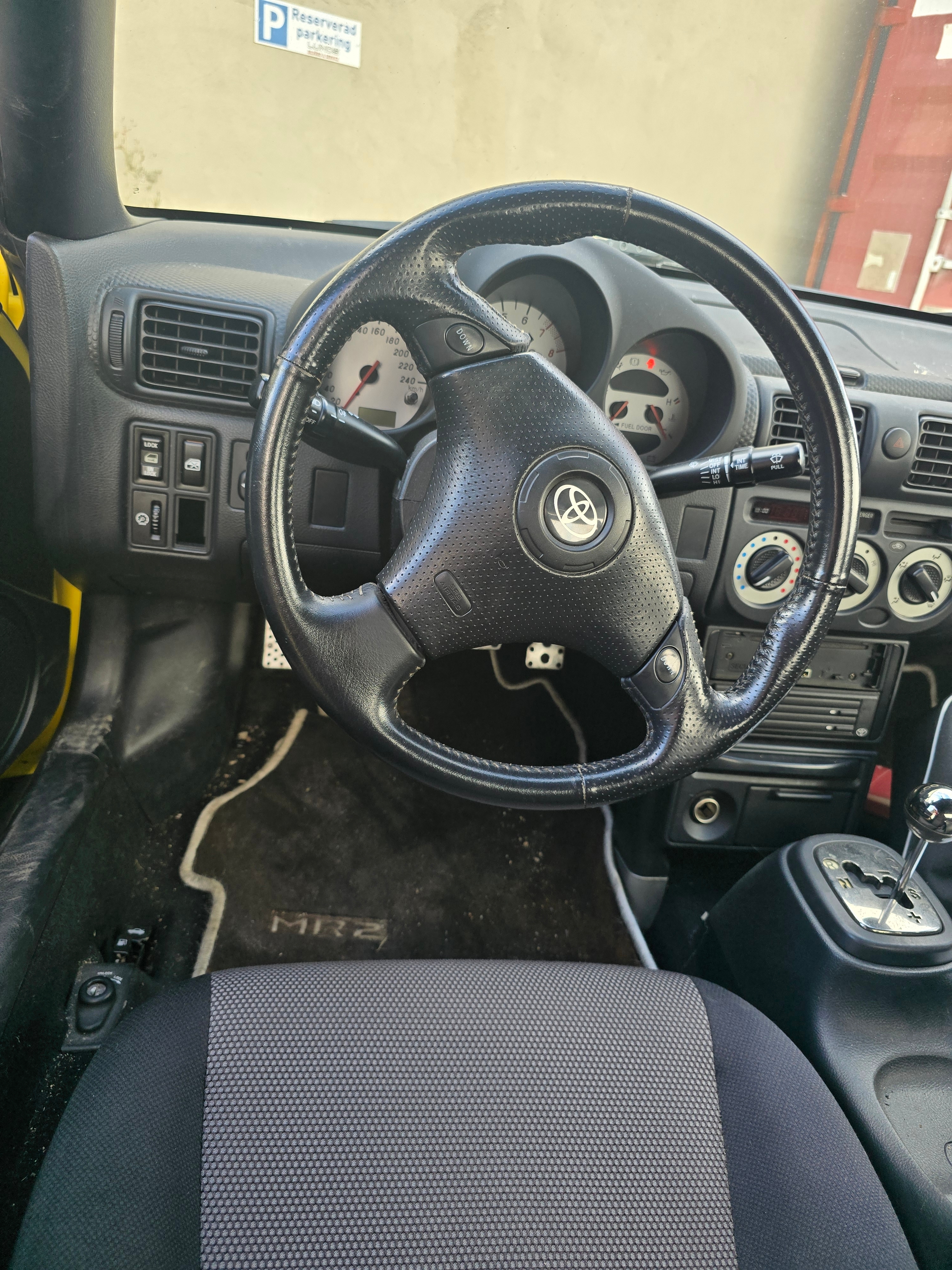 Toyota MR2 2001, bild 7/9