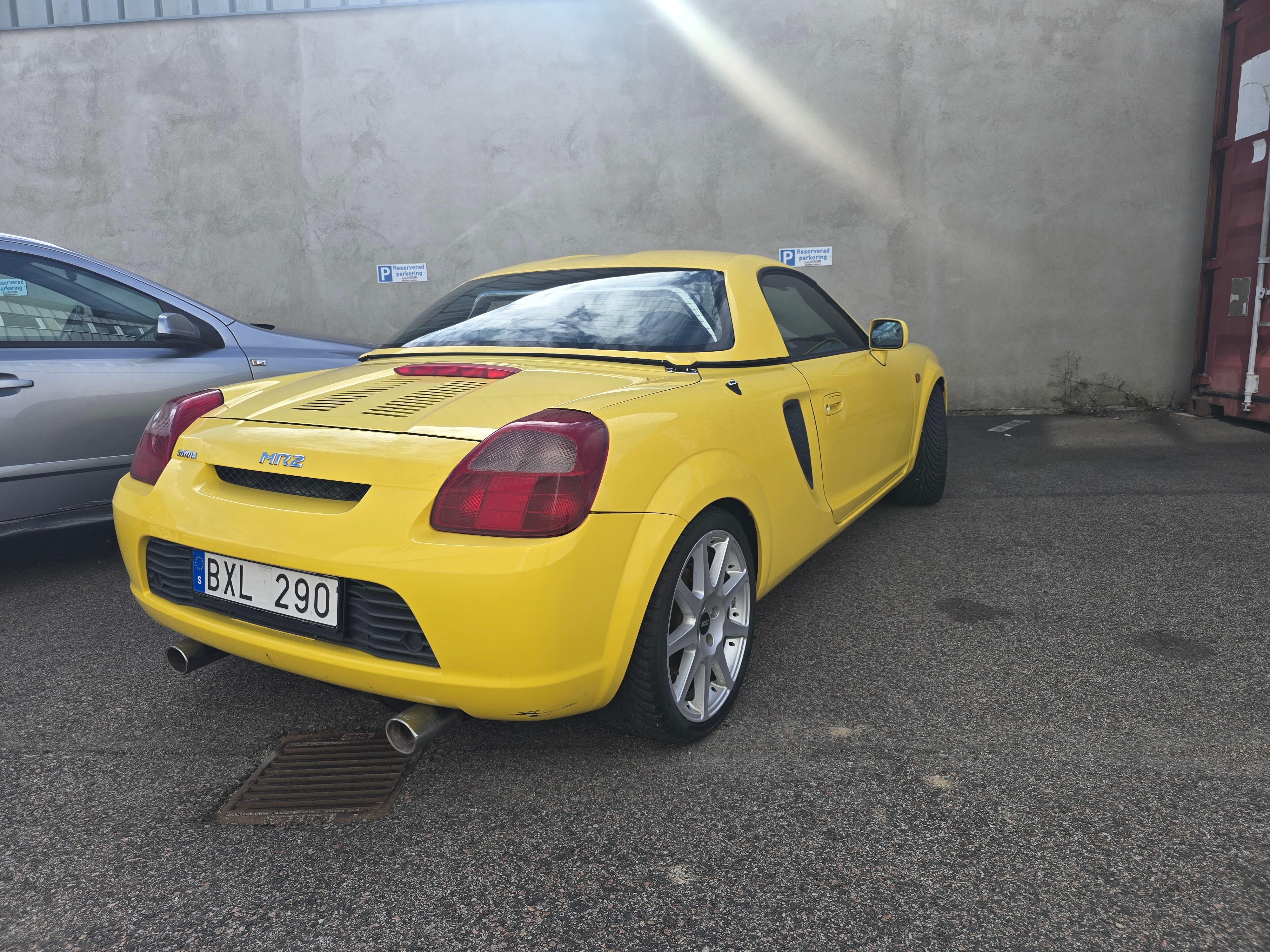 Toyota MR2 2001, bild 6/9