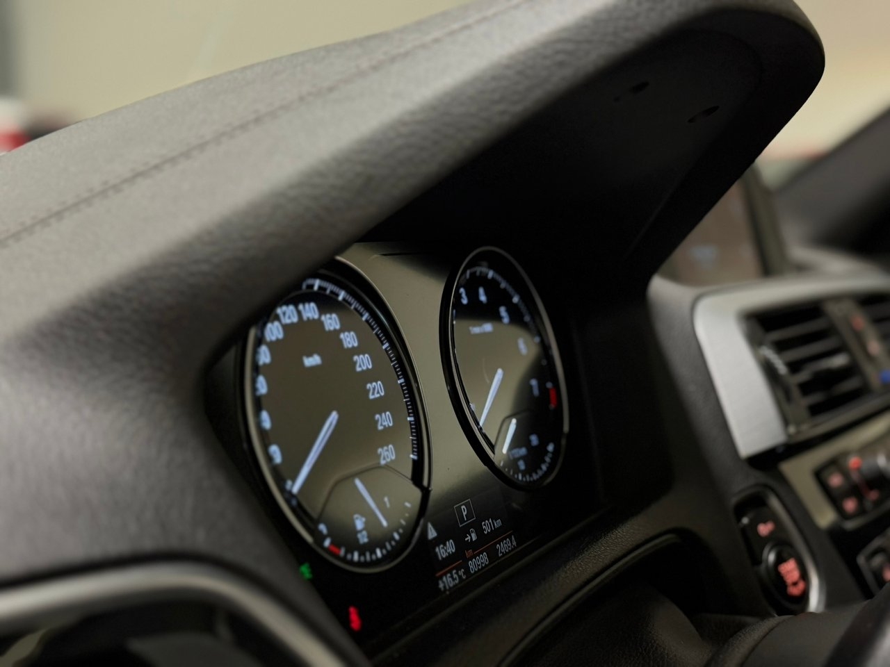 BMW 120 2019, bild 7/10