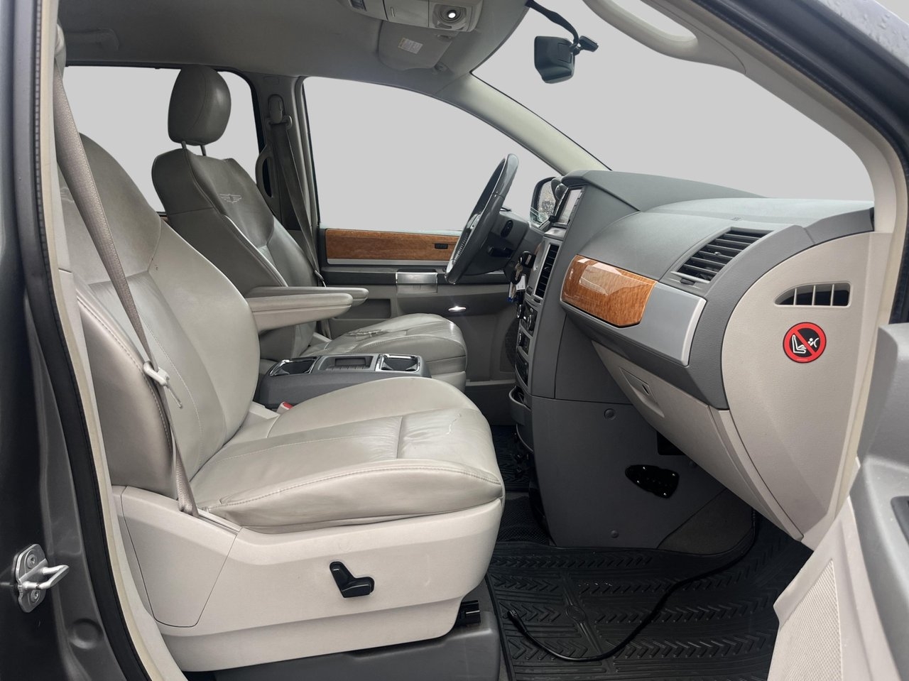 Chrysler Grand Voyager 2008, photo 4/9