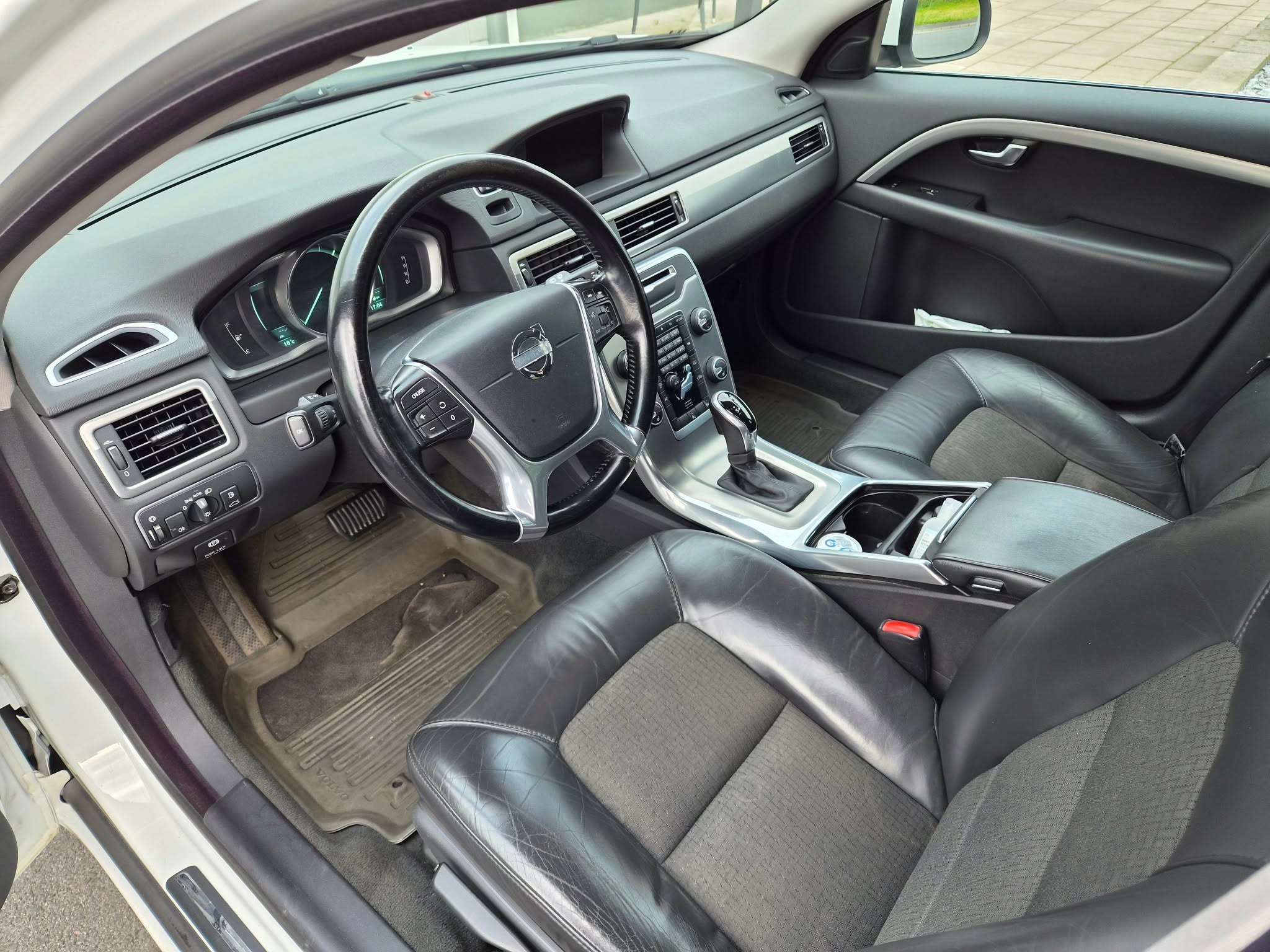 Volvo V70 D4 Geartronic 2014, bild 7/10