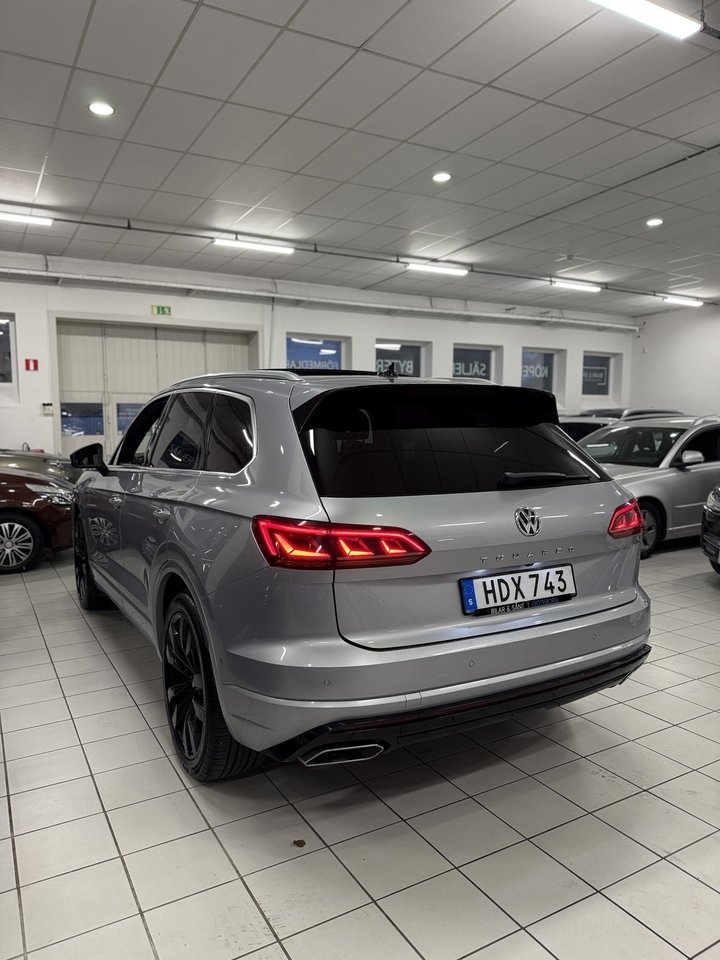 Volkswagen Touareg 2019, bild 6/10