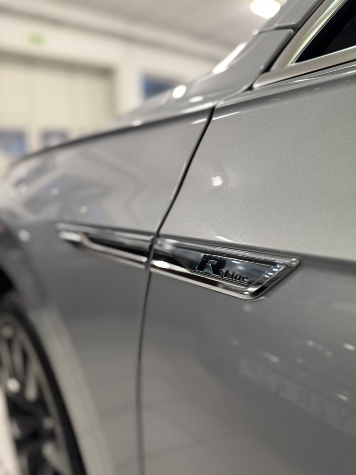Volkswagen Touareg 2019, bild 7/10