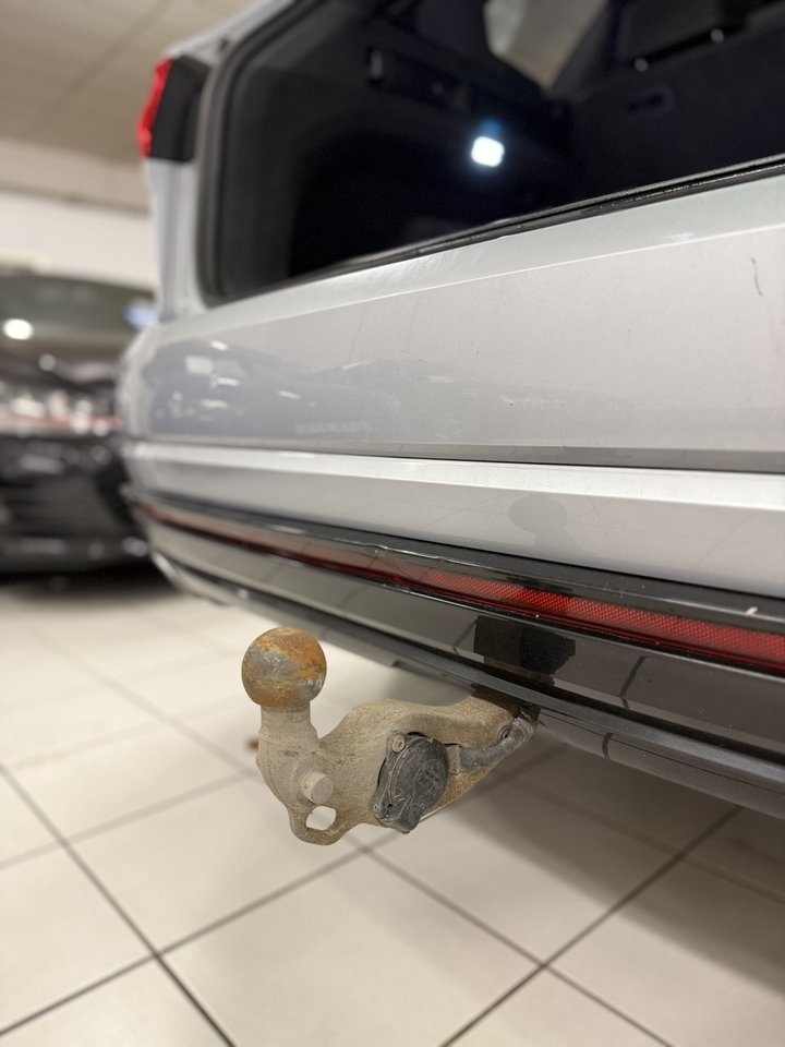 Volkswagen Touareg 2019, bild 5/10