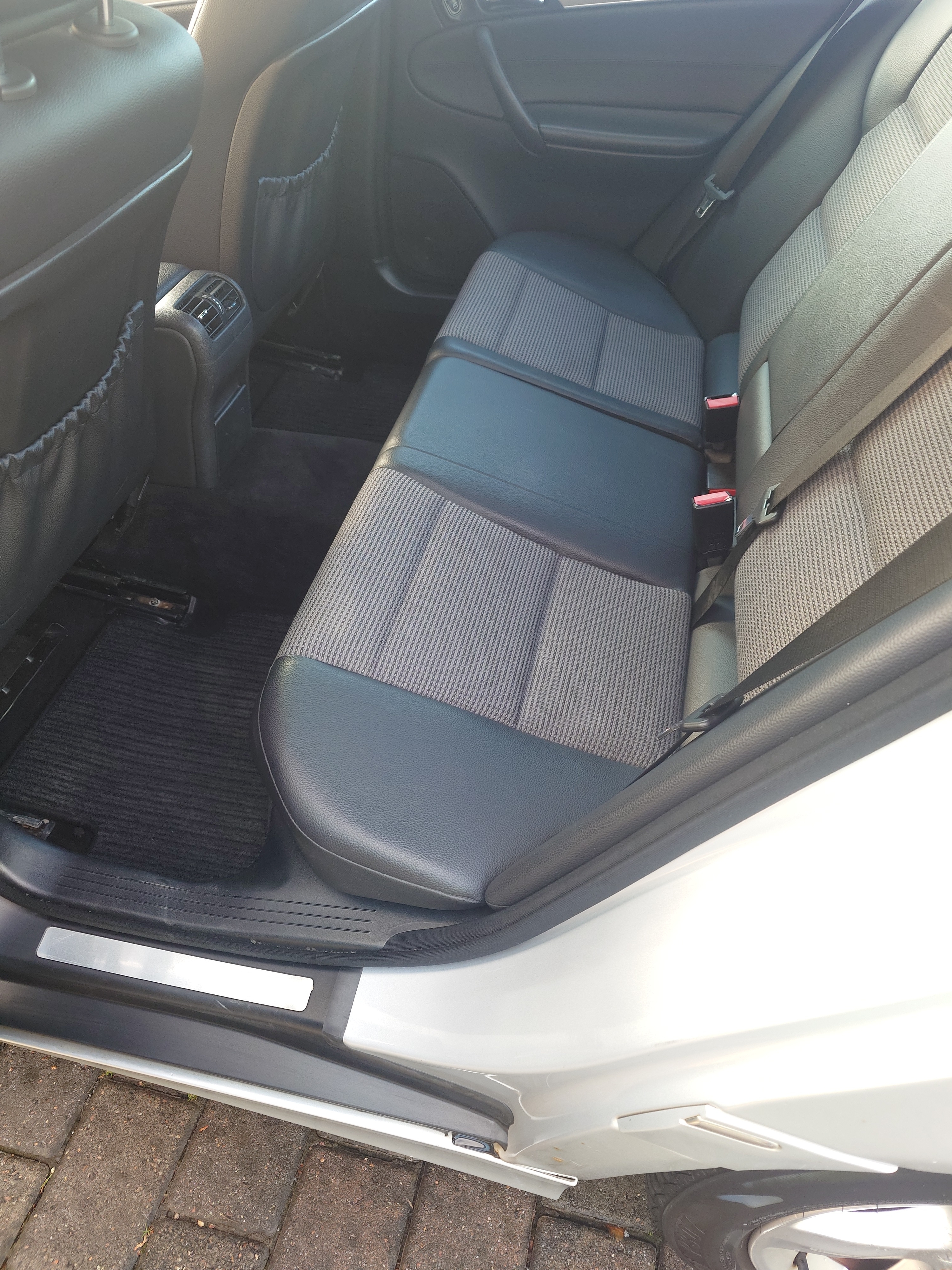 Mercedes-Benz C 2006, bild 3/6