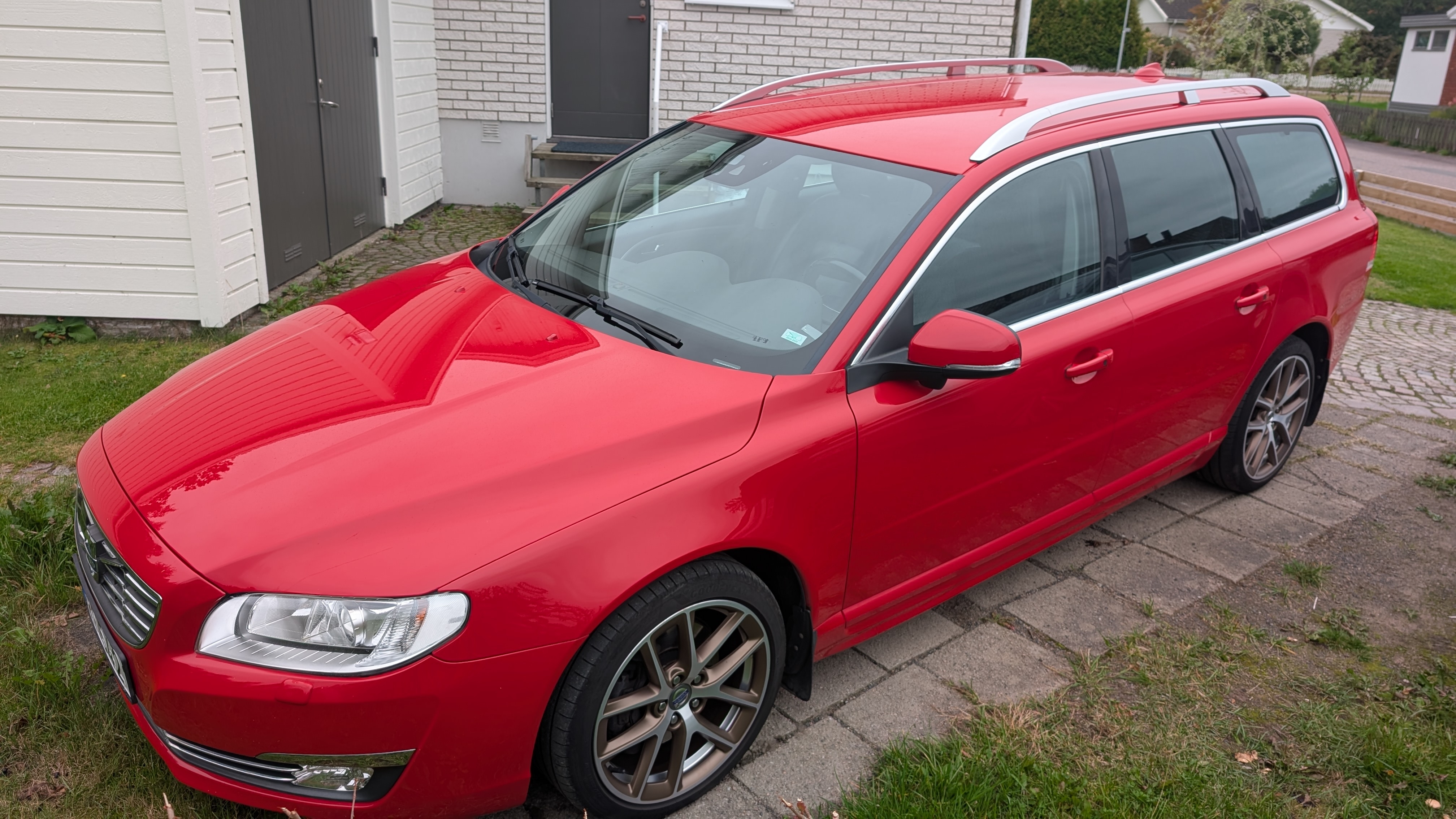 Volvo V70 T5 Bi-Fuel Summum 2015, bild 2/10