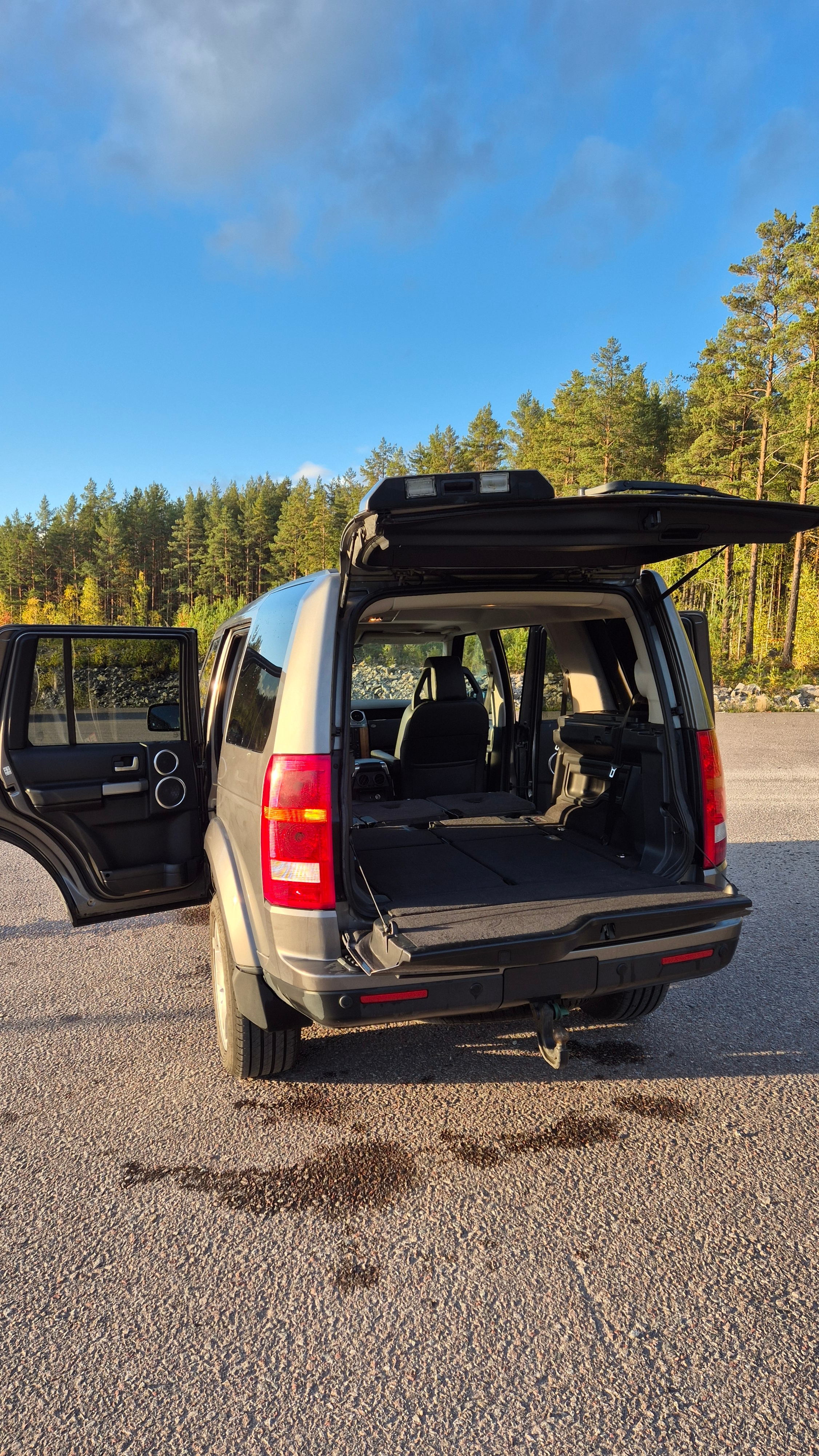 Land Rover Discovery 2009, photo 6/8