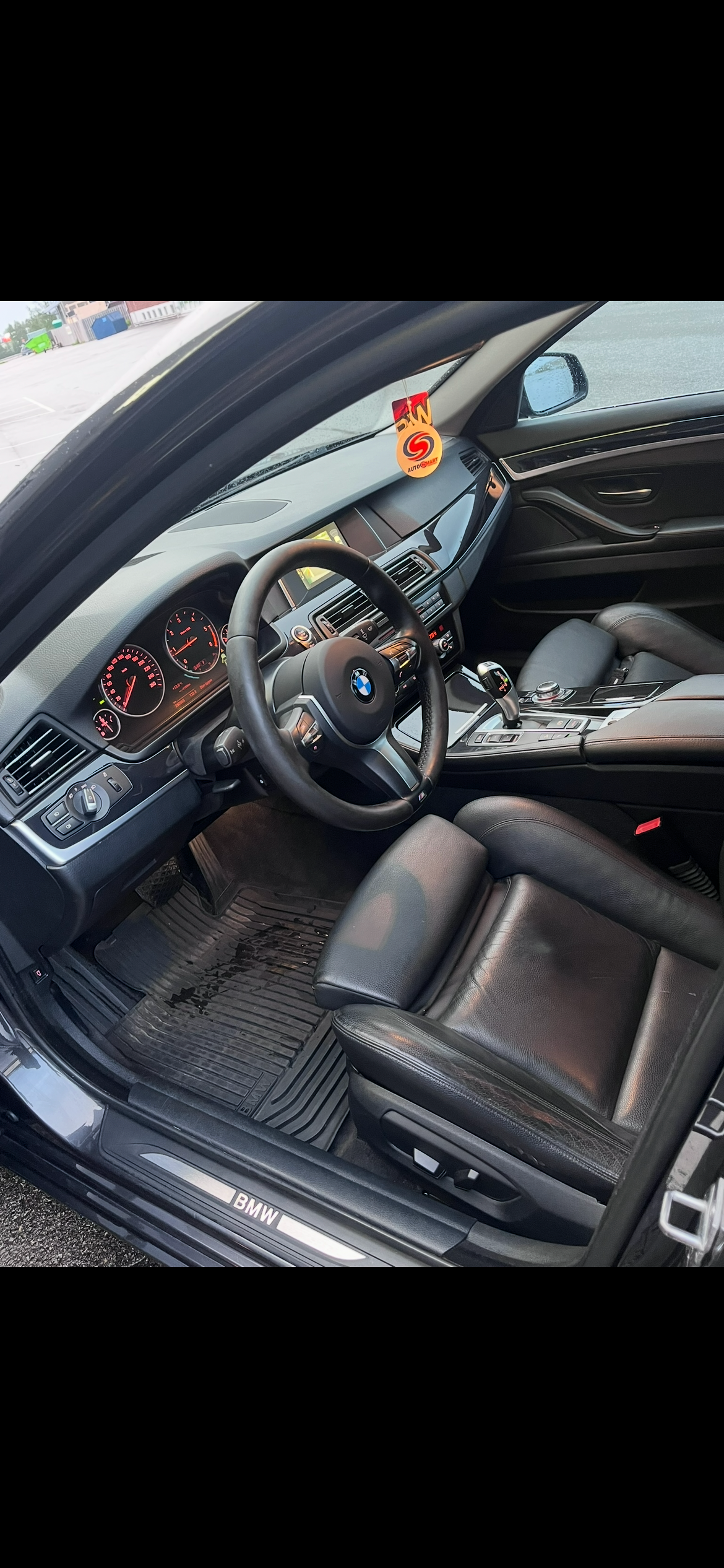 BMW 520 d xDrive Touring Steptronic 2015, bild 3/4