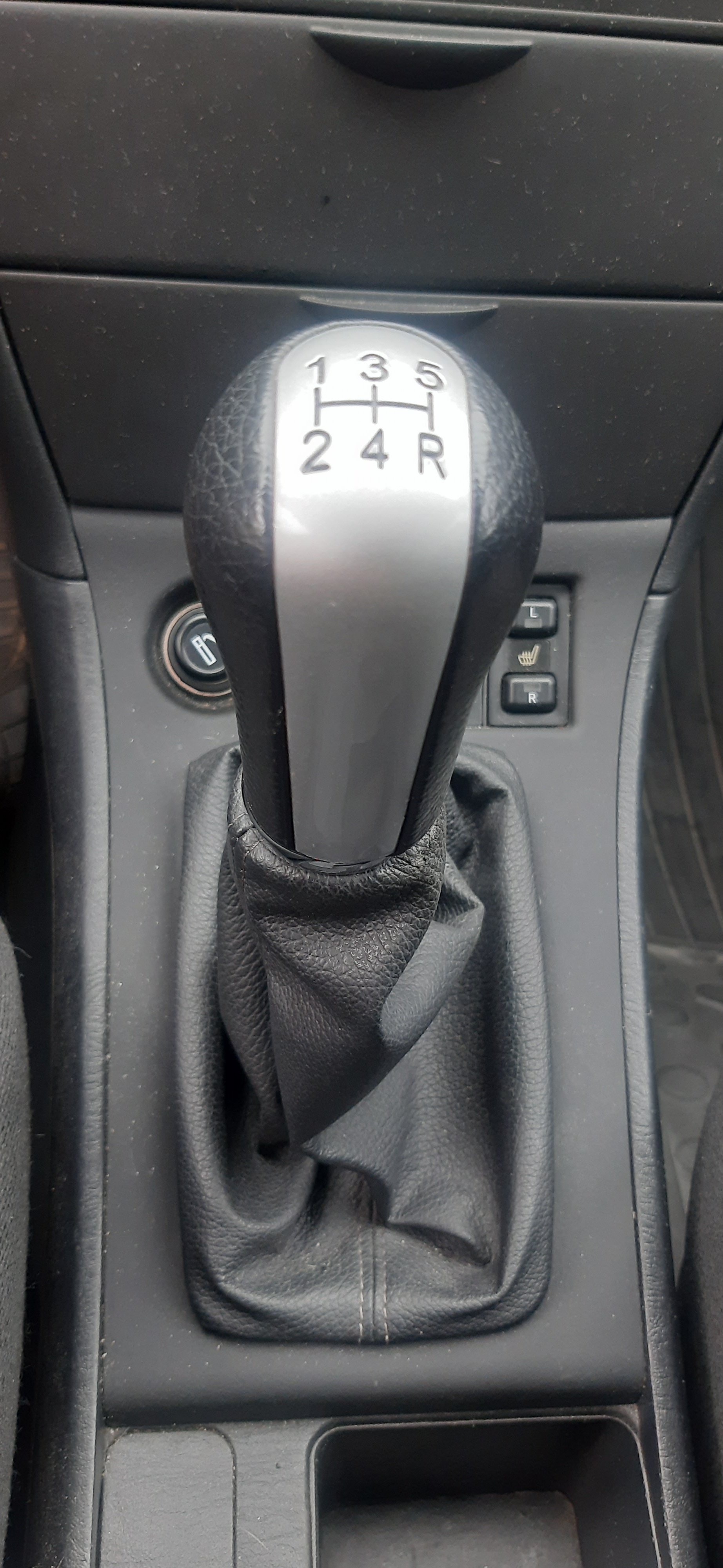 Toyota Corolla 2006, bild 6/10