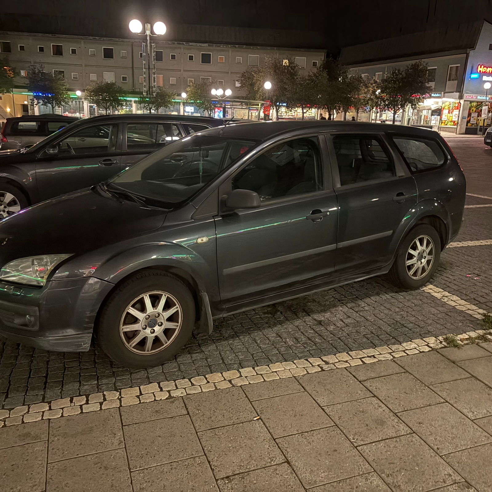 Ford Focus Kombi 1.8 Flexifuel Manuell 2006, photo 3/8