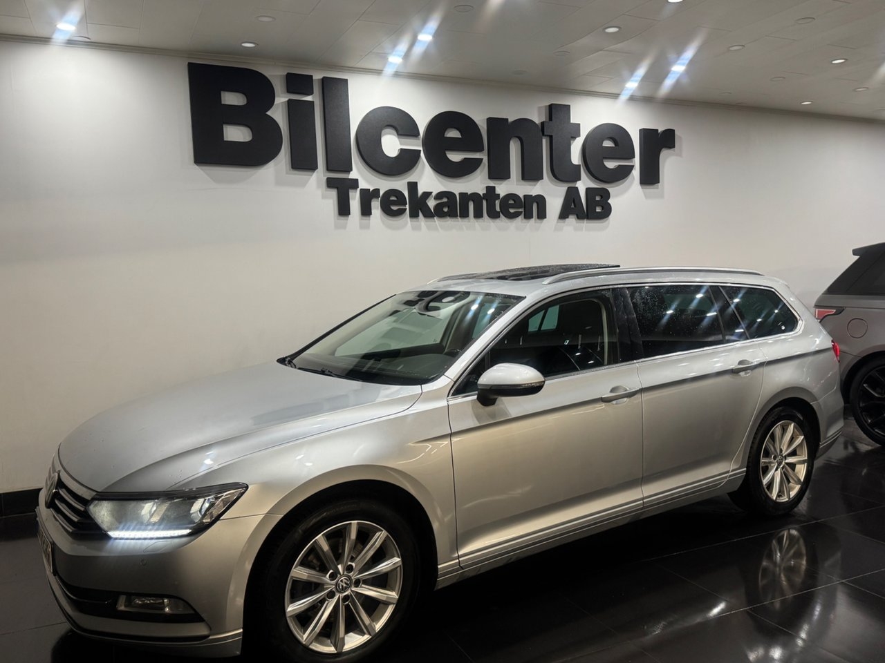 Volkswagen Passat 2015, bild 2/9
