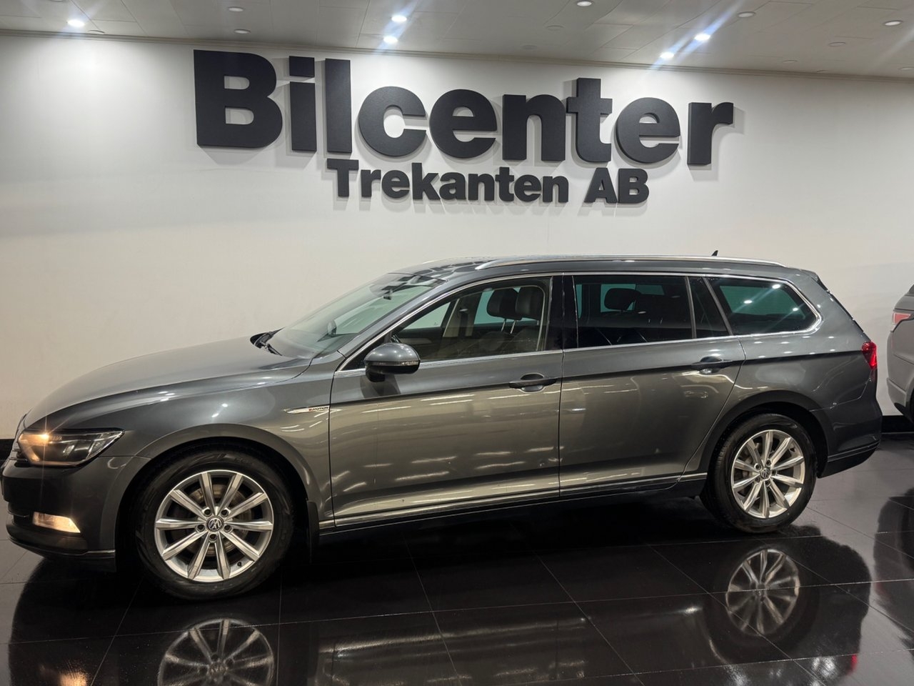 Volkswagen Passat 2015, bild 3/10