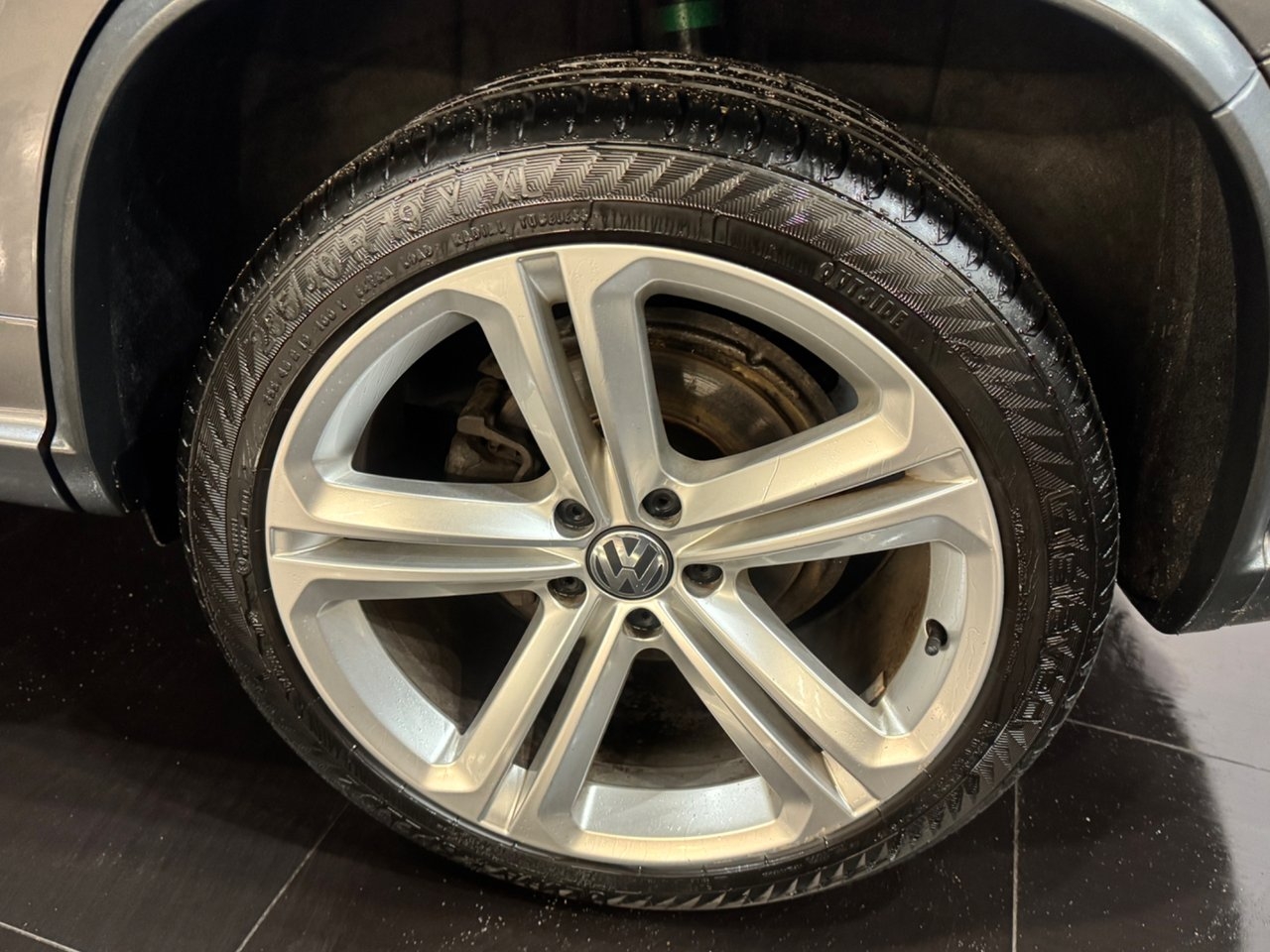 Volkswagen Tiguan 2015, kuva 7/10