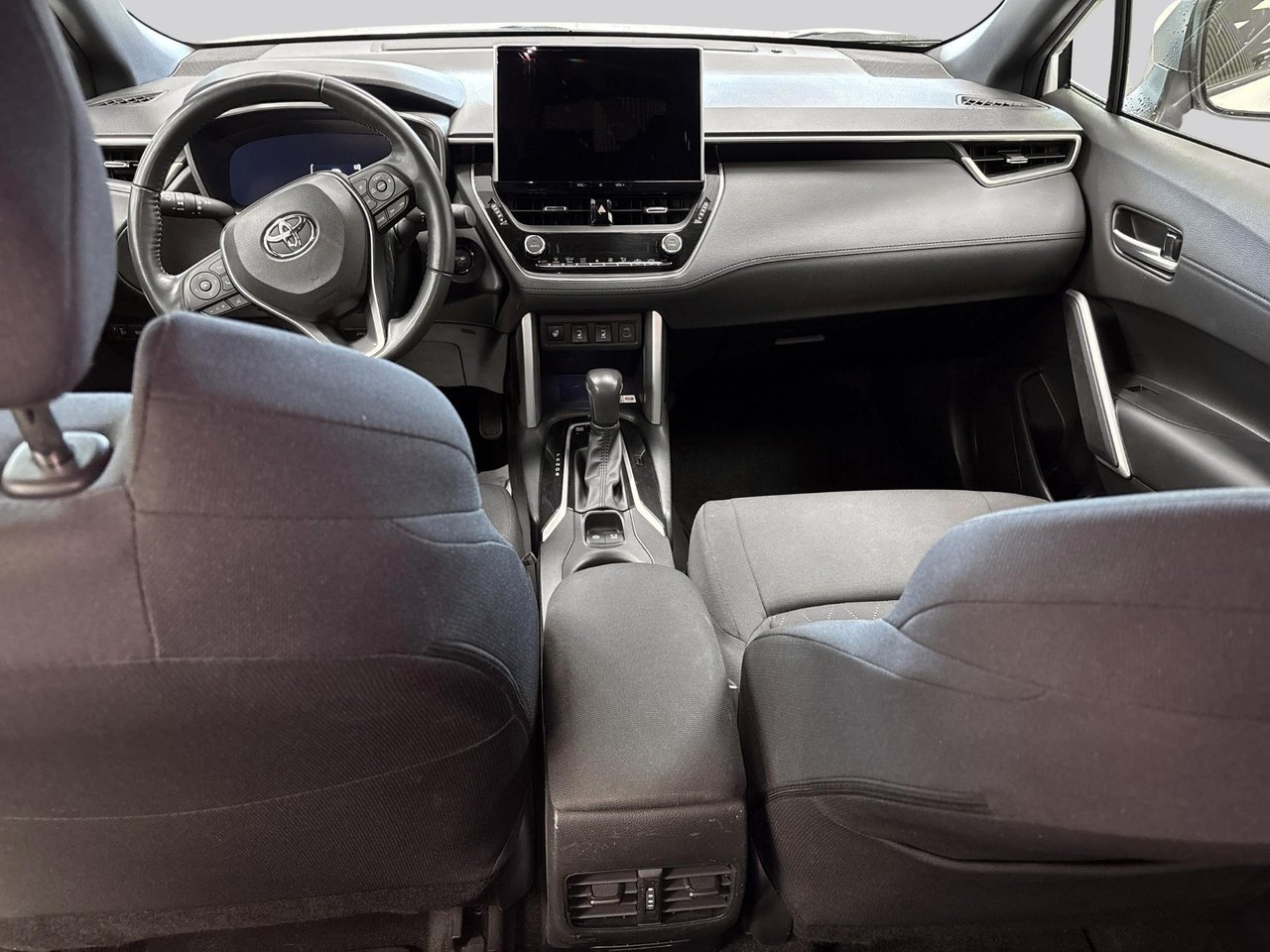 Toyota Corolla Cross 2024, bild 7/10