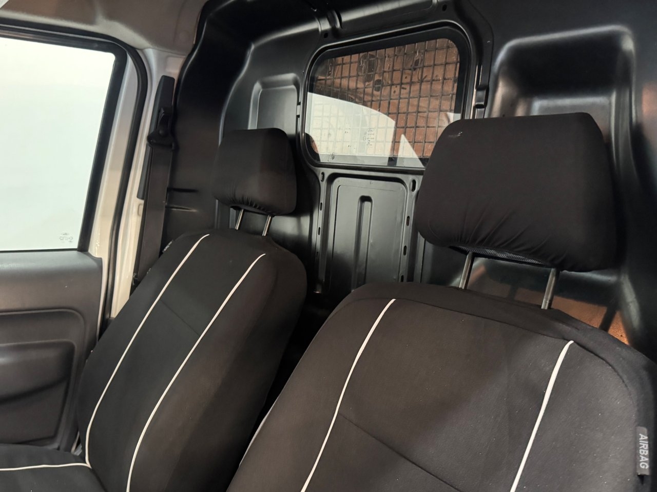 Ford Transit Connect 2014, bild 4/6