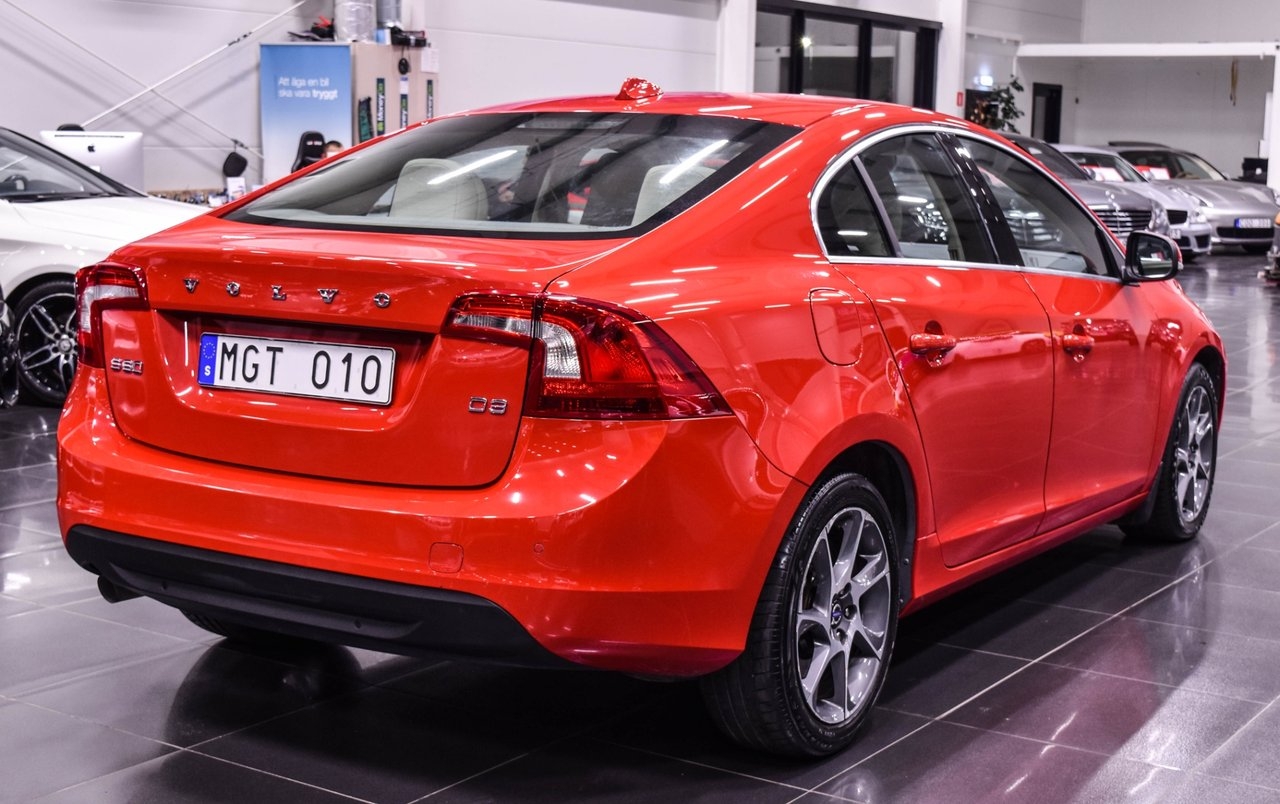 Volvo S60 D3 Momentum Euro 5 2012, bild 5/10