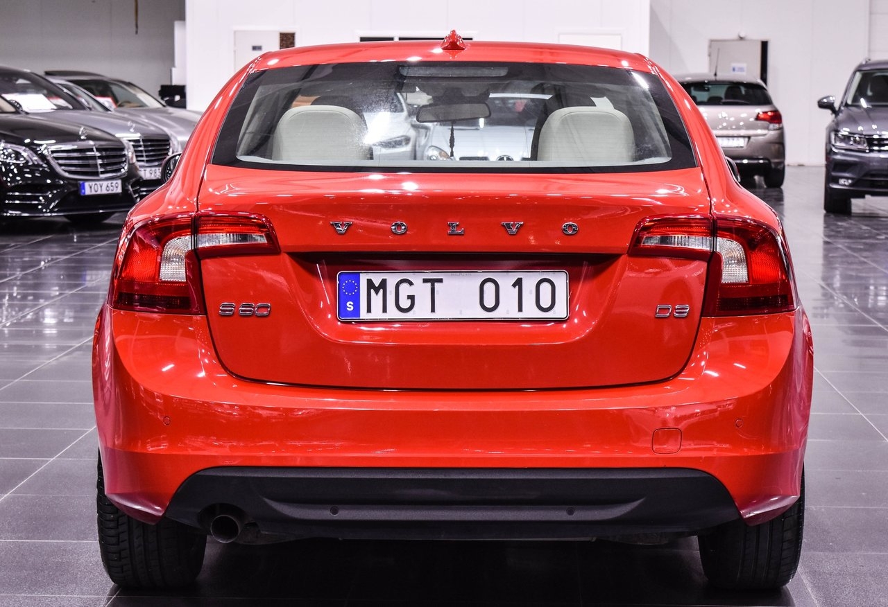 Volvo S60 D3 Momentum Euro 5 2012, bild 6/10