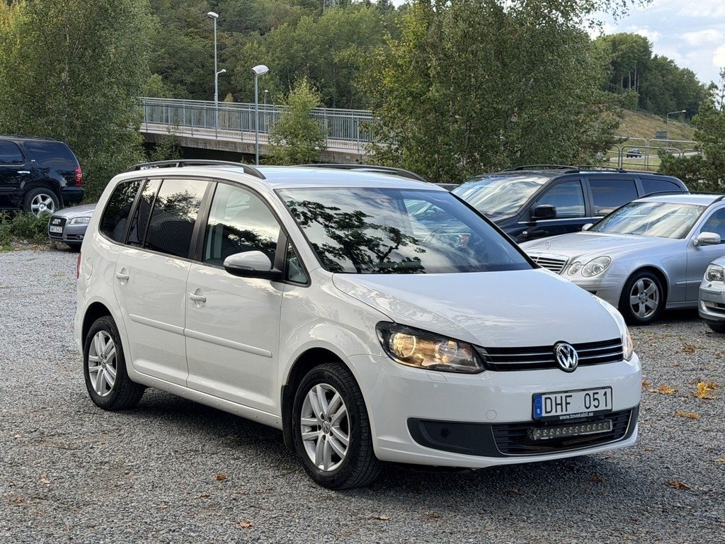 Volkswagen Touran 2013, bild 2/10