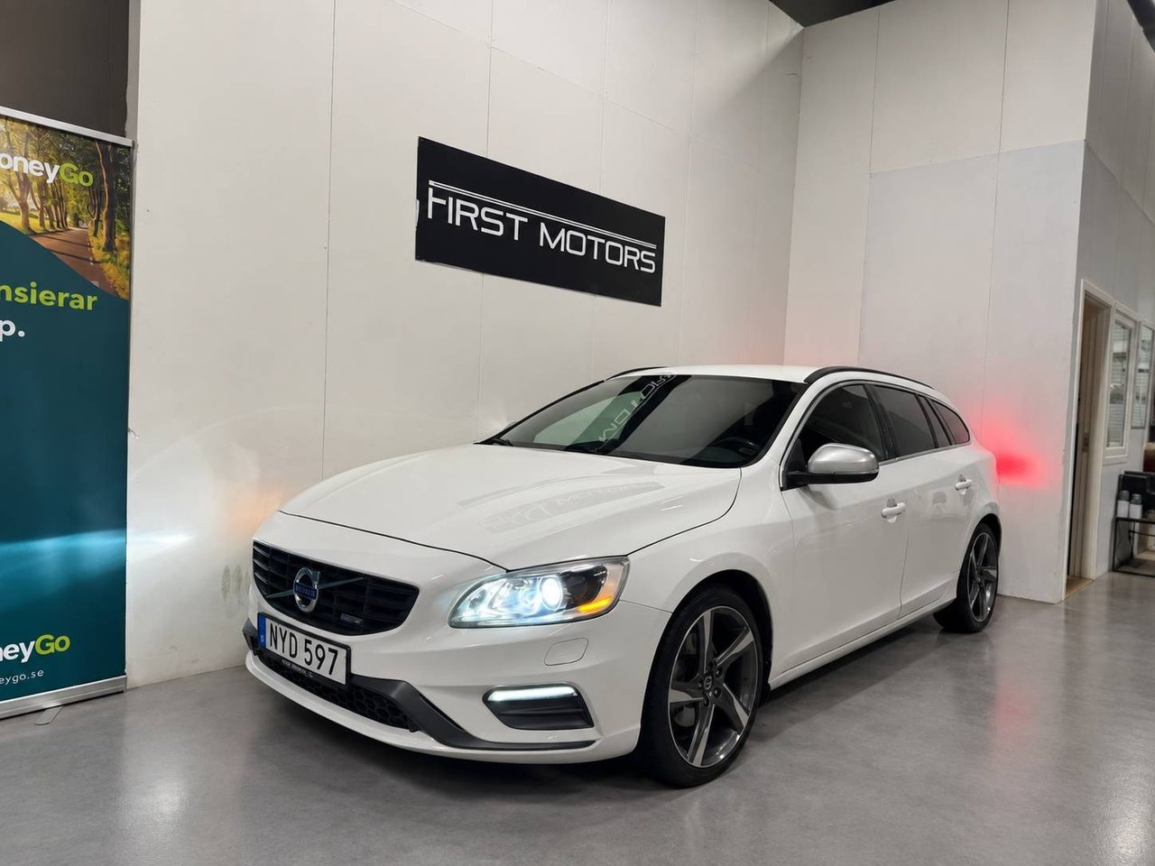 Volvo V60 2014, bild 2/10