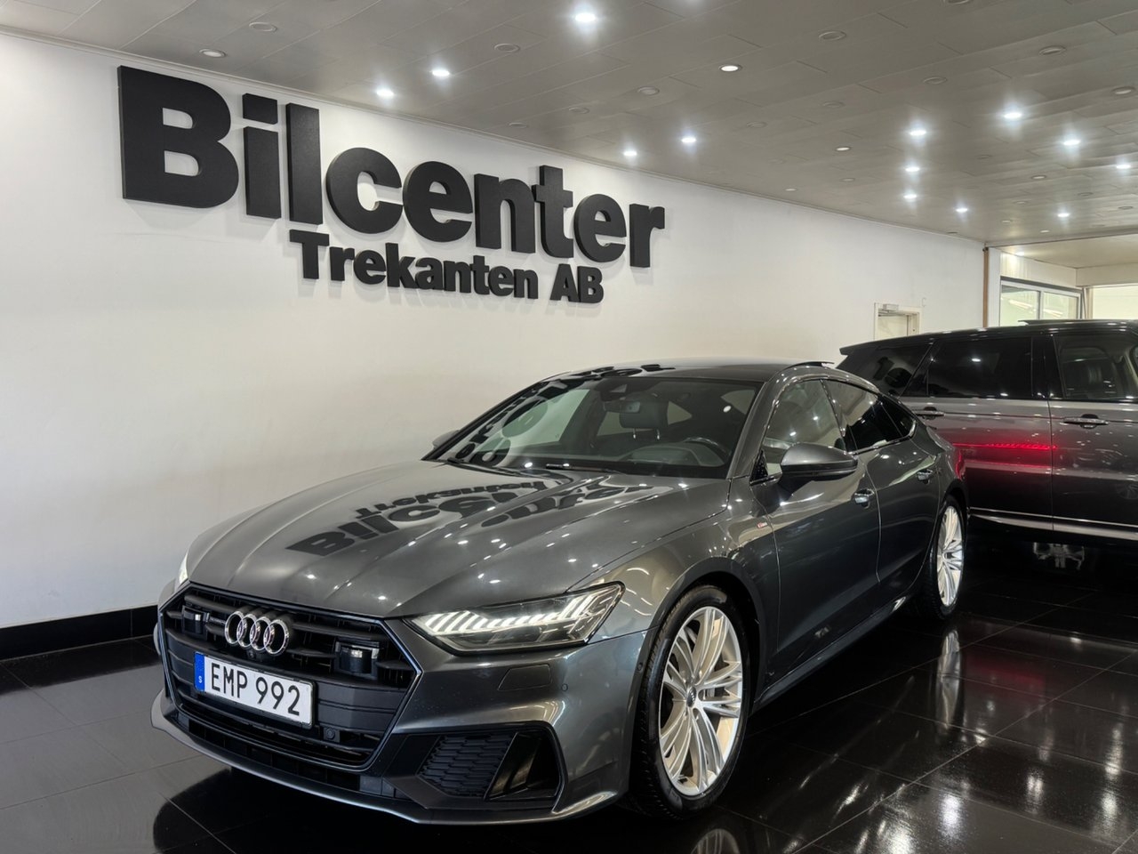 Audi A7 Sportback 55 TFSI Q S-Line 2019, photo 2/10