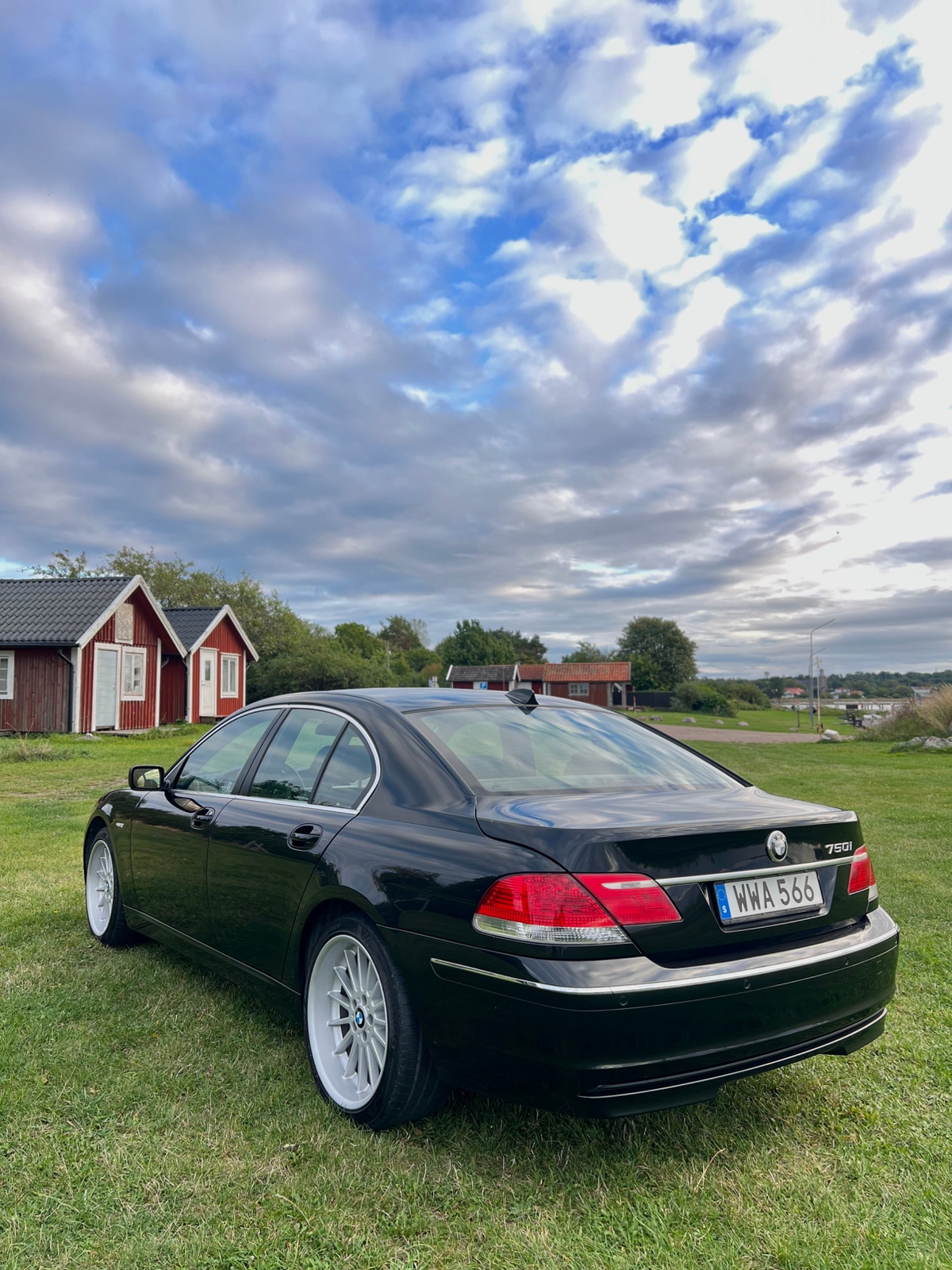 BMW 750 i Automatisk 2005, bild 2/10
