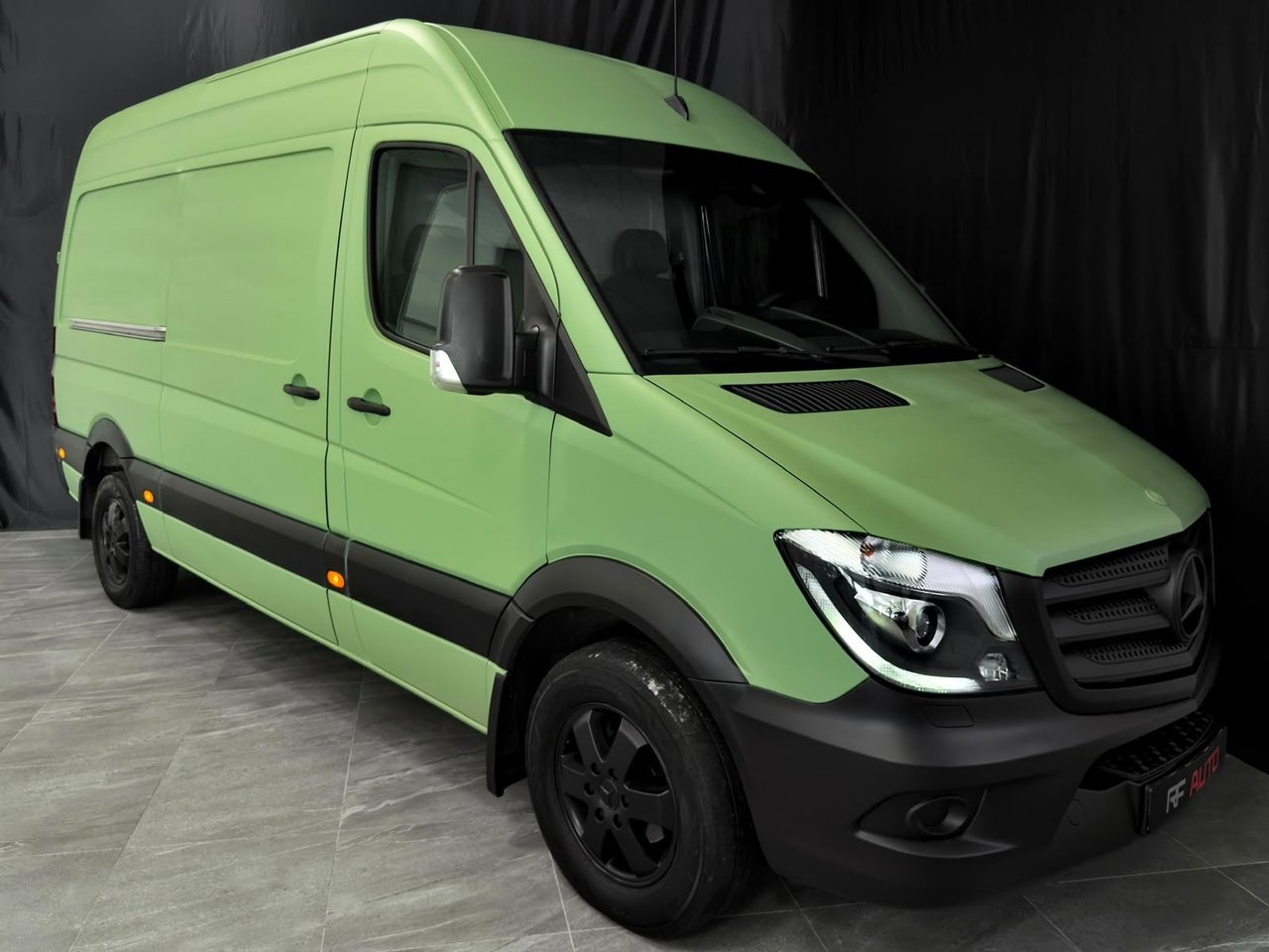 Mercedes-Benz Sprinter 2014, bild 2/10