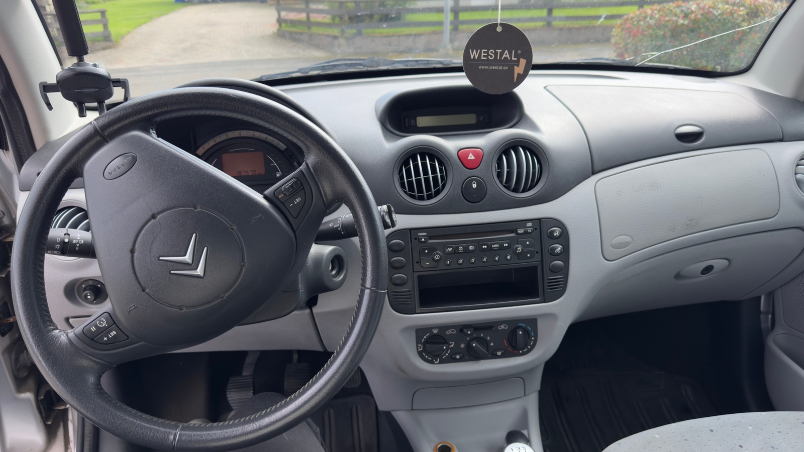 Citroen C3 1.4 8v Manuell 2003, bild 5/10