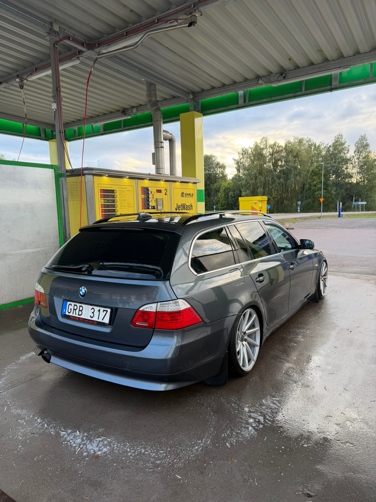 BMW 520
