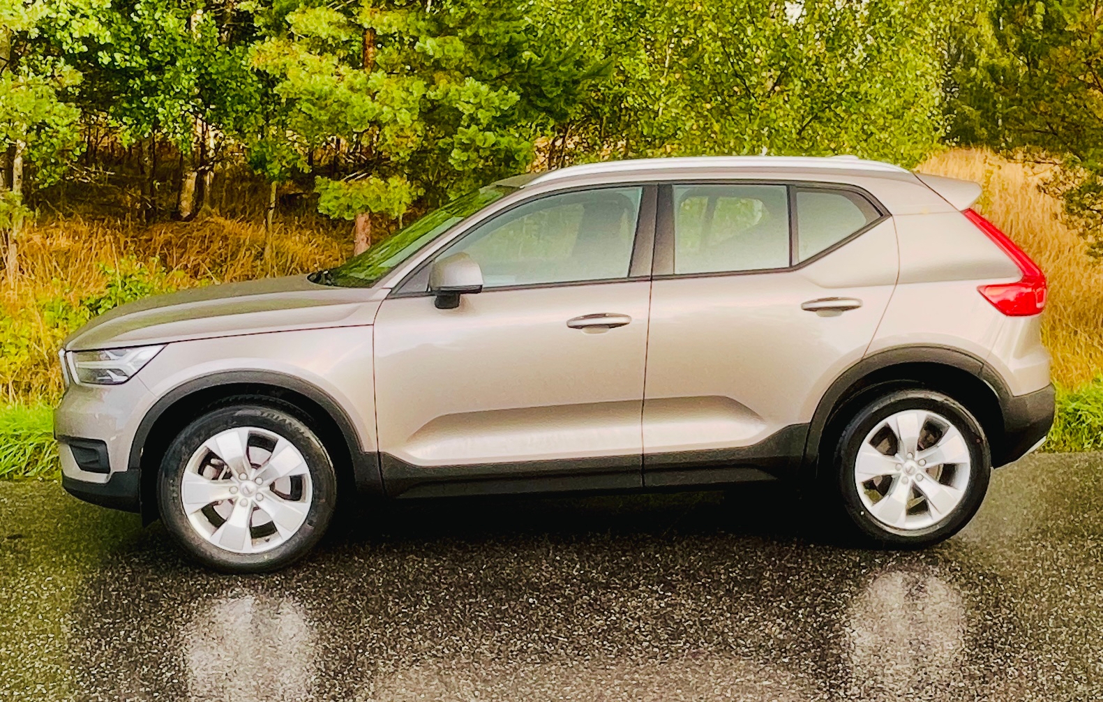 Volvo XC40 2021, bild 2/12