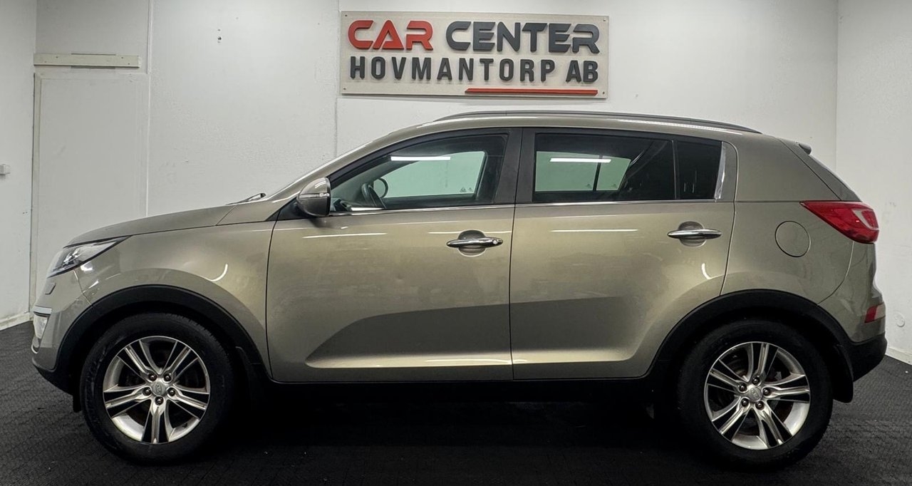 Kia Sportage 1.7 CRDi EX Euro 5 2012, bild 2/10