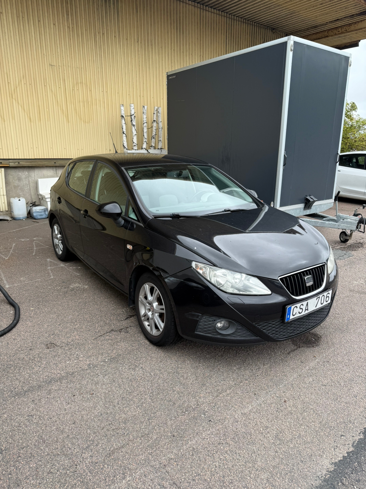 Seat Ibiza 5-dörrar 1.6 16v Manuell 2009, bild 2/5