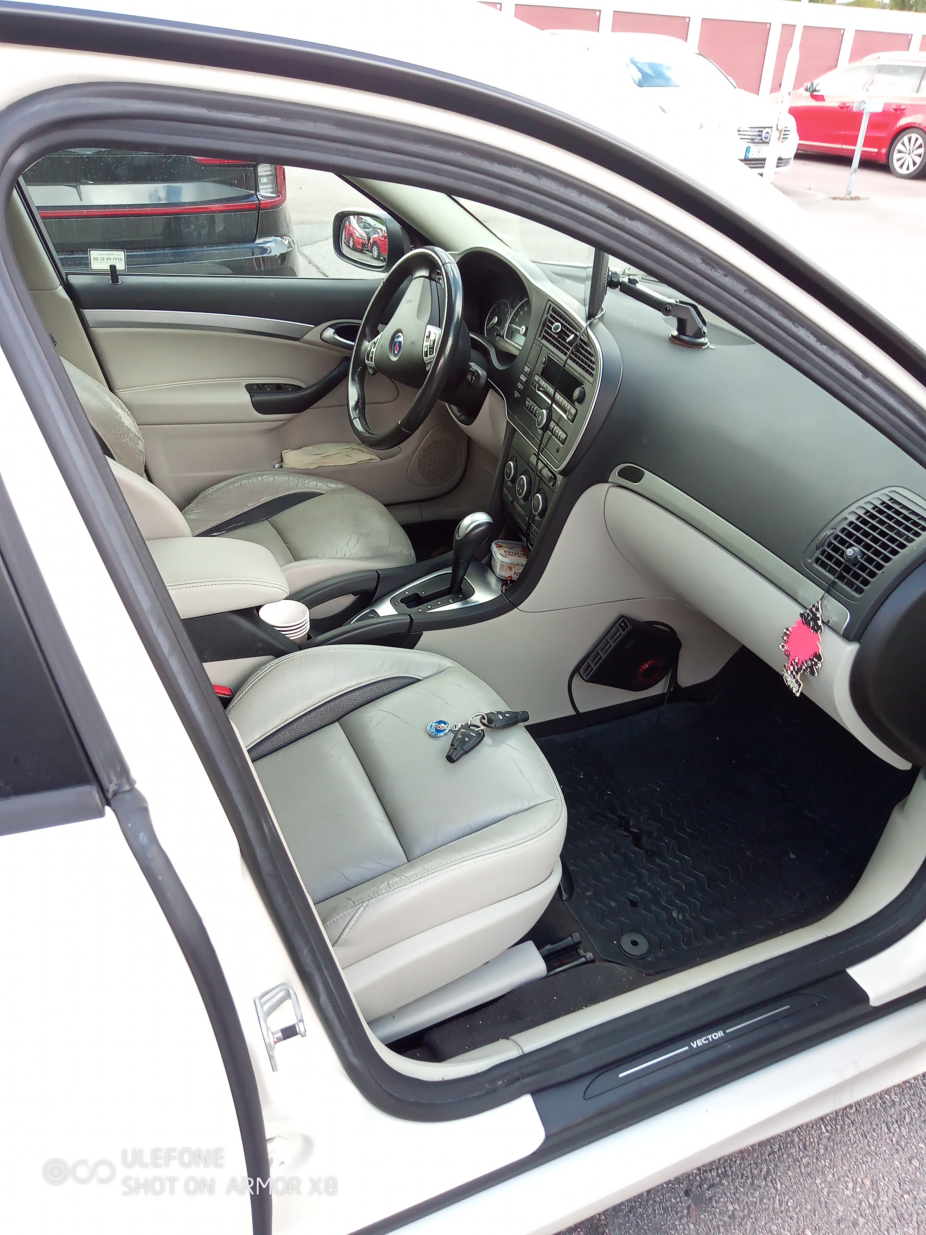 Saab 9-3 2009, bild 3/4