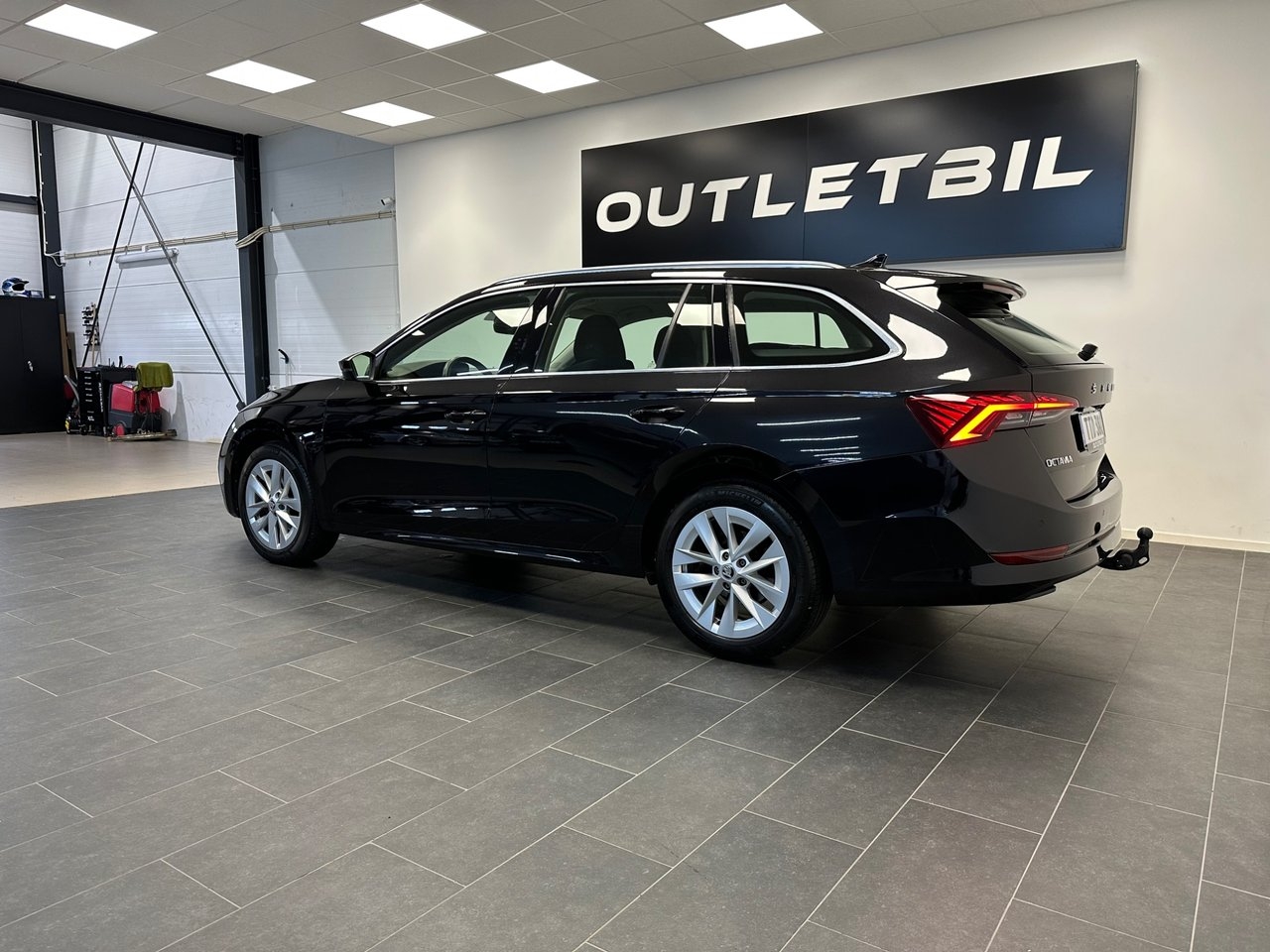 Skoda Octavia 2022, bild 4/10