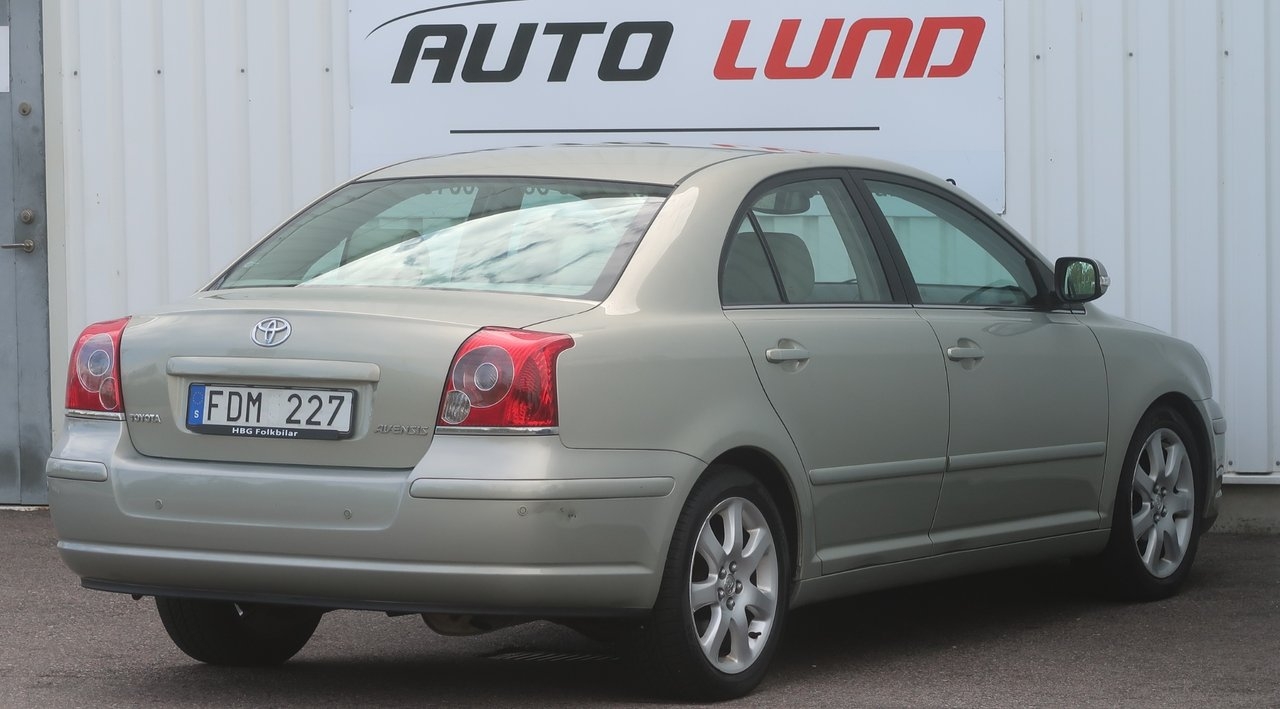 Toyota Avensis 2007, photo 3/10
