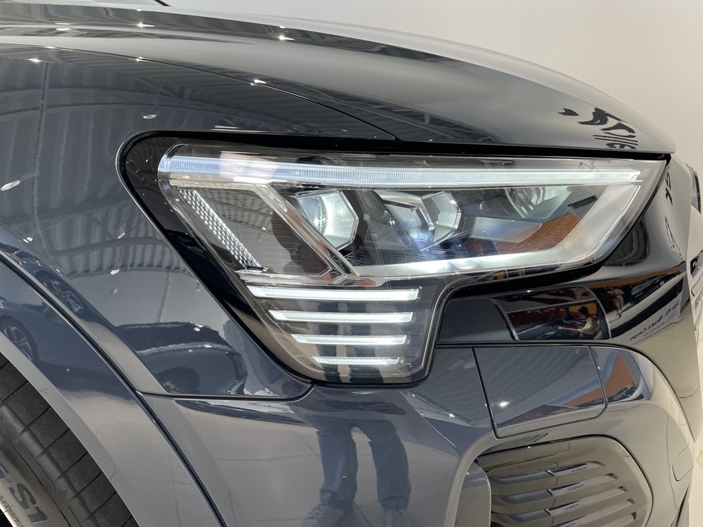 Audi Q8 e-tron 2024, photo 7/36